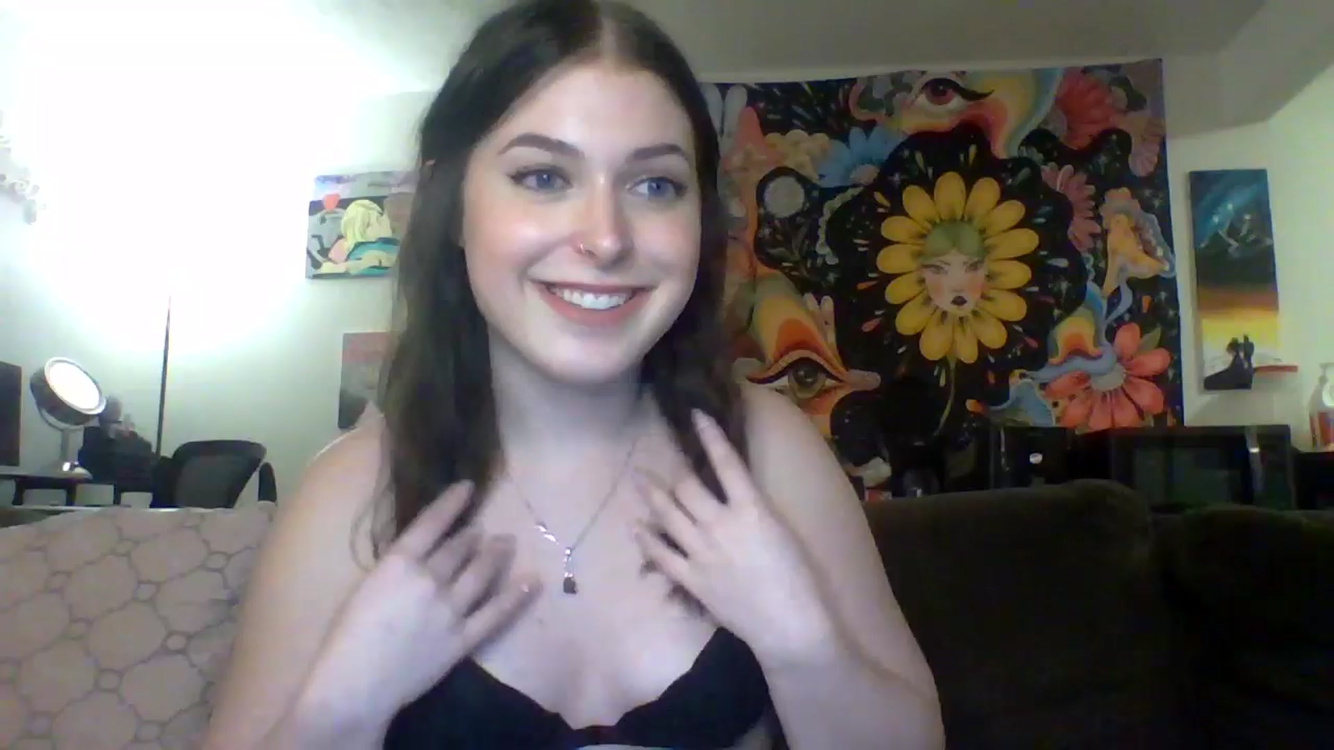 Gallery image thumbnail from AuroraLightz's myfreecams stream on, 03/05/2025, 01:49 image 18 of 20