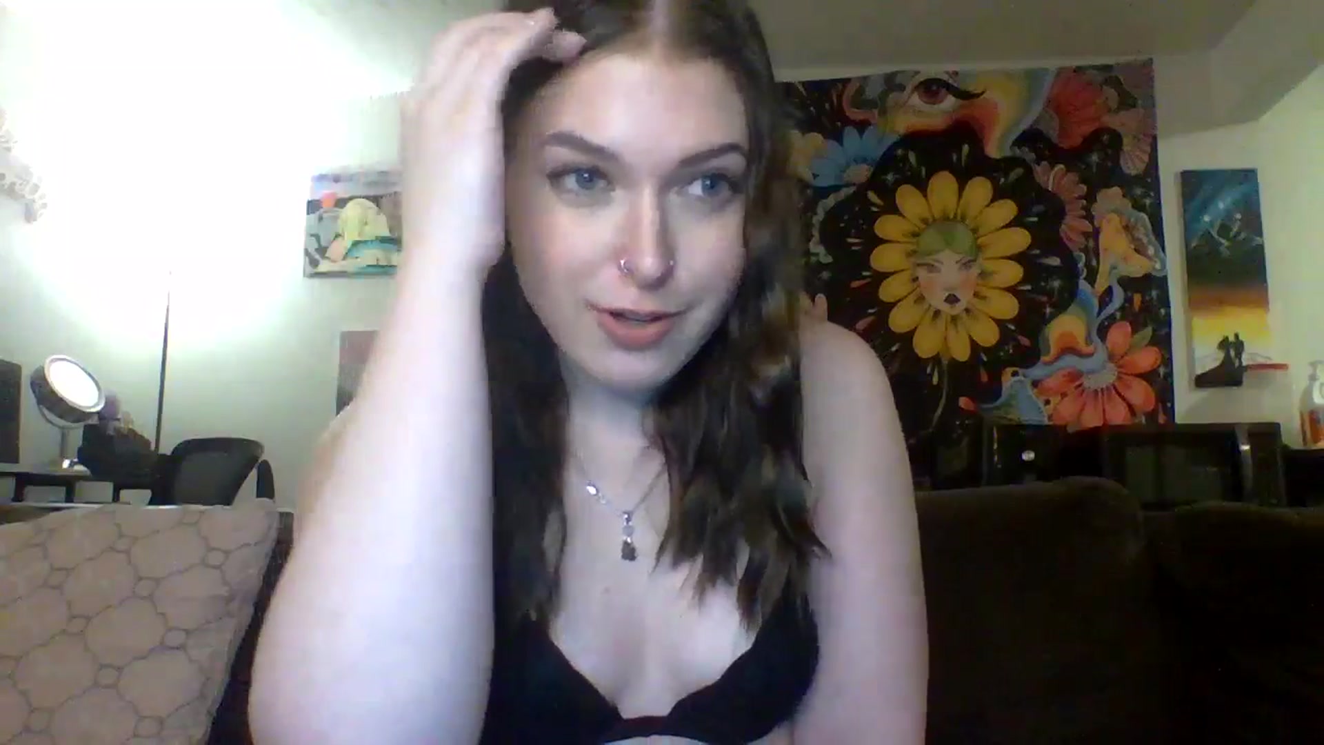 Gallery image thumbnail from AuroraLightz's myfreecams stream on, 03/05/2025, 01:49 image 14 of 20