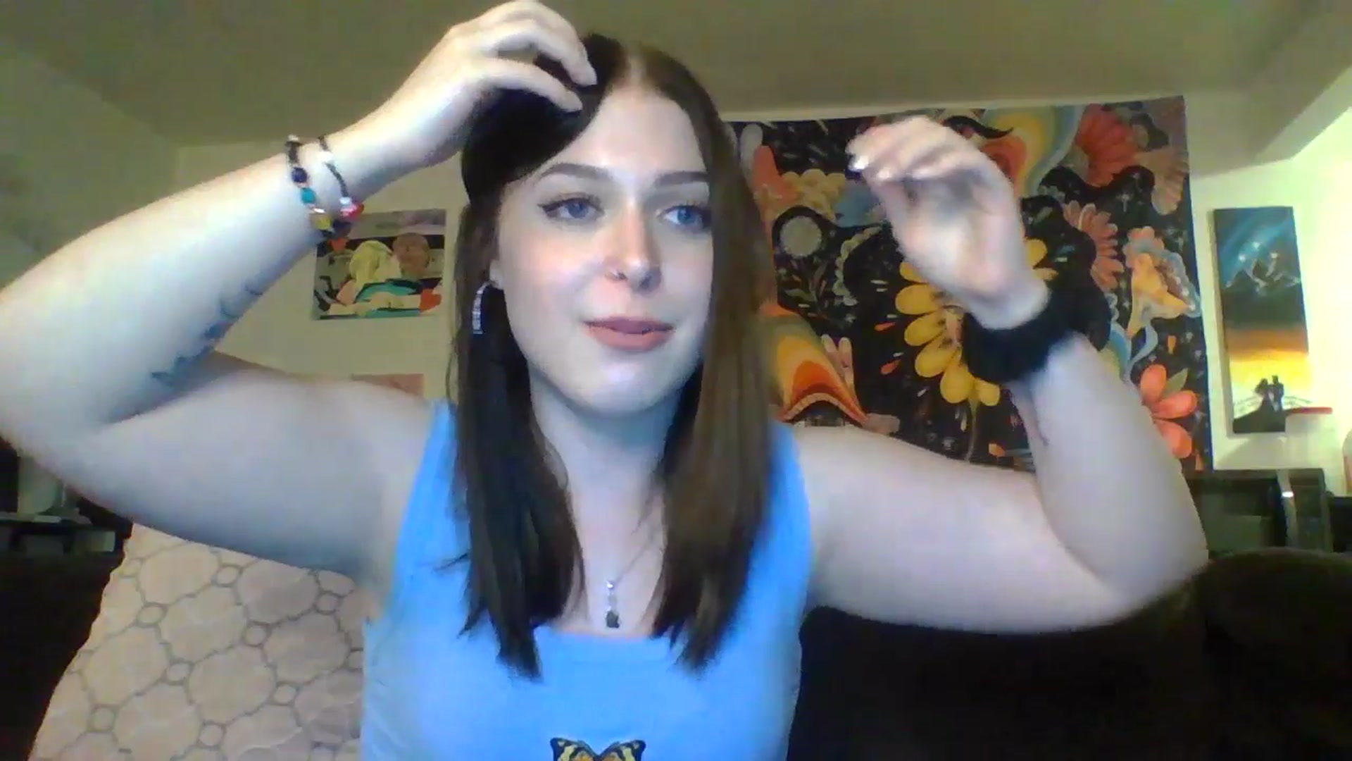 Gallery image thumbnail from AuroraLightz's myfreecams stream on, 03/06/2025, 08:08 image 2 of 20