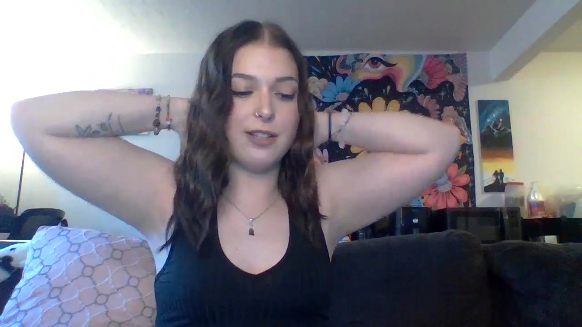 Gallery image thumbnail from AuroraLightz's myfreecams stream on, 03/13/2025, 20:12 image 19 of 20