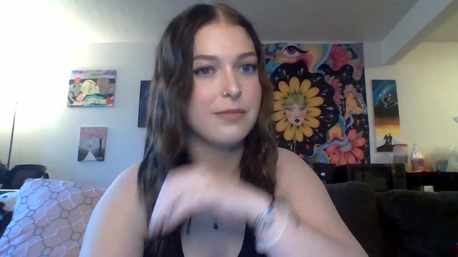 Gallery image thumbnail from AuroraLightz's myfreecams stream on, 03/13/2025, 20:12 image 12 of 20