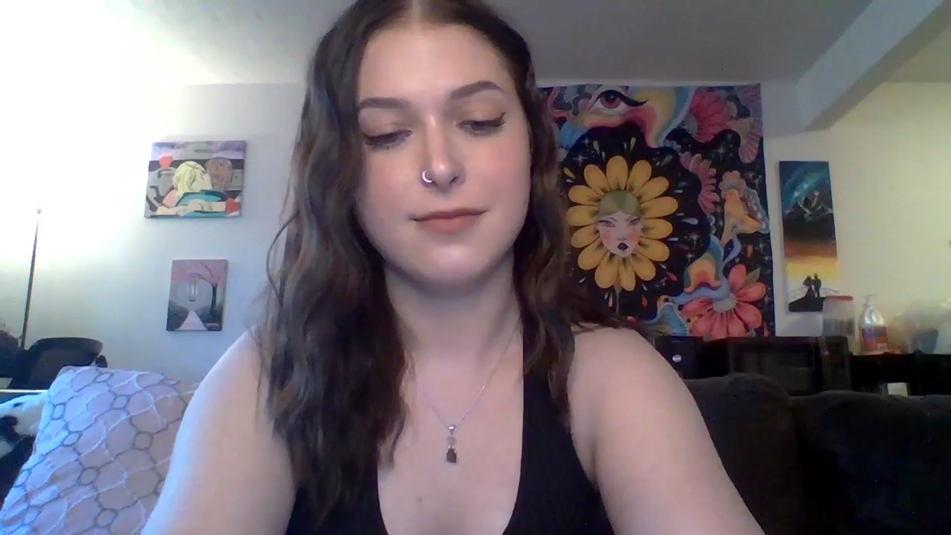 Gallery image thumbnail from AuroraLightz's myfreecams stream on, 03/13/2025, 20:32 image 19 of 20