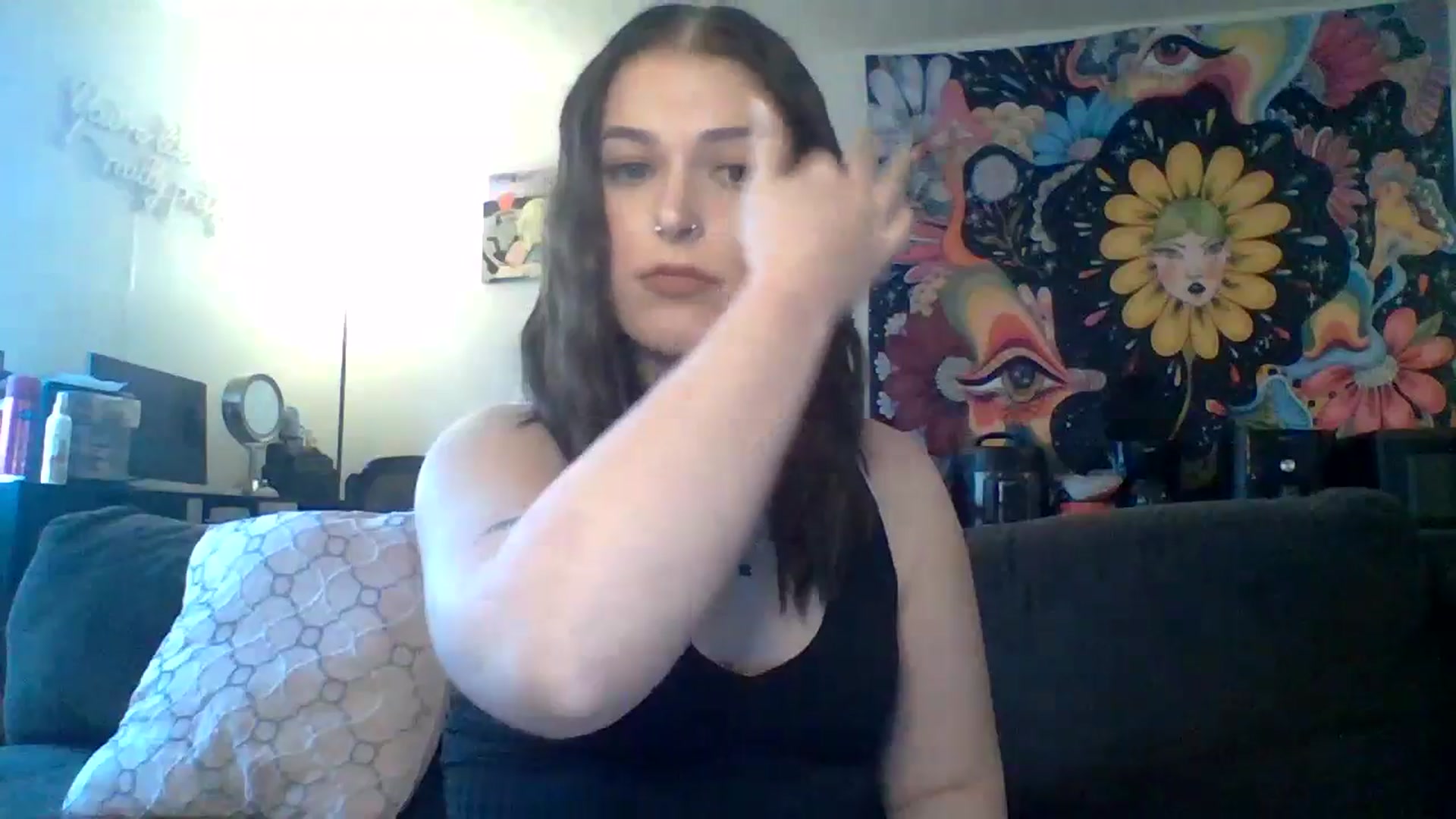 Gallery image thumbnail from AuroraLightz's myfreecams stream on, 03/14/2025, 21:13 image 16 of 20