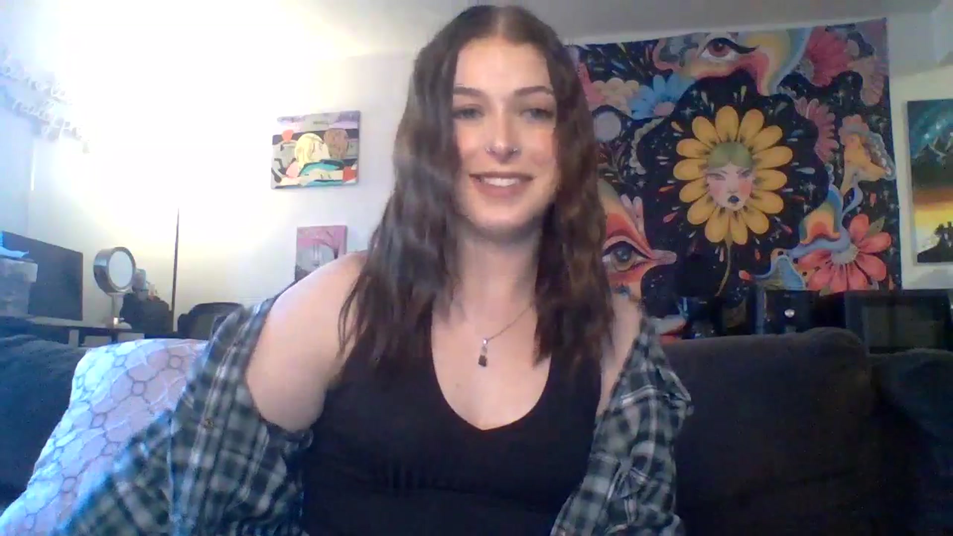 Gallery image thumbnail from AuroraLightz's myfreecams stream on, 03/14/2025, 21:42 image 14 of 20