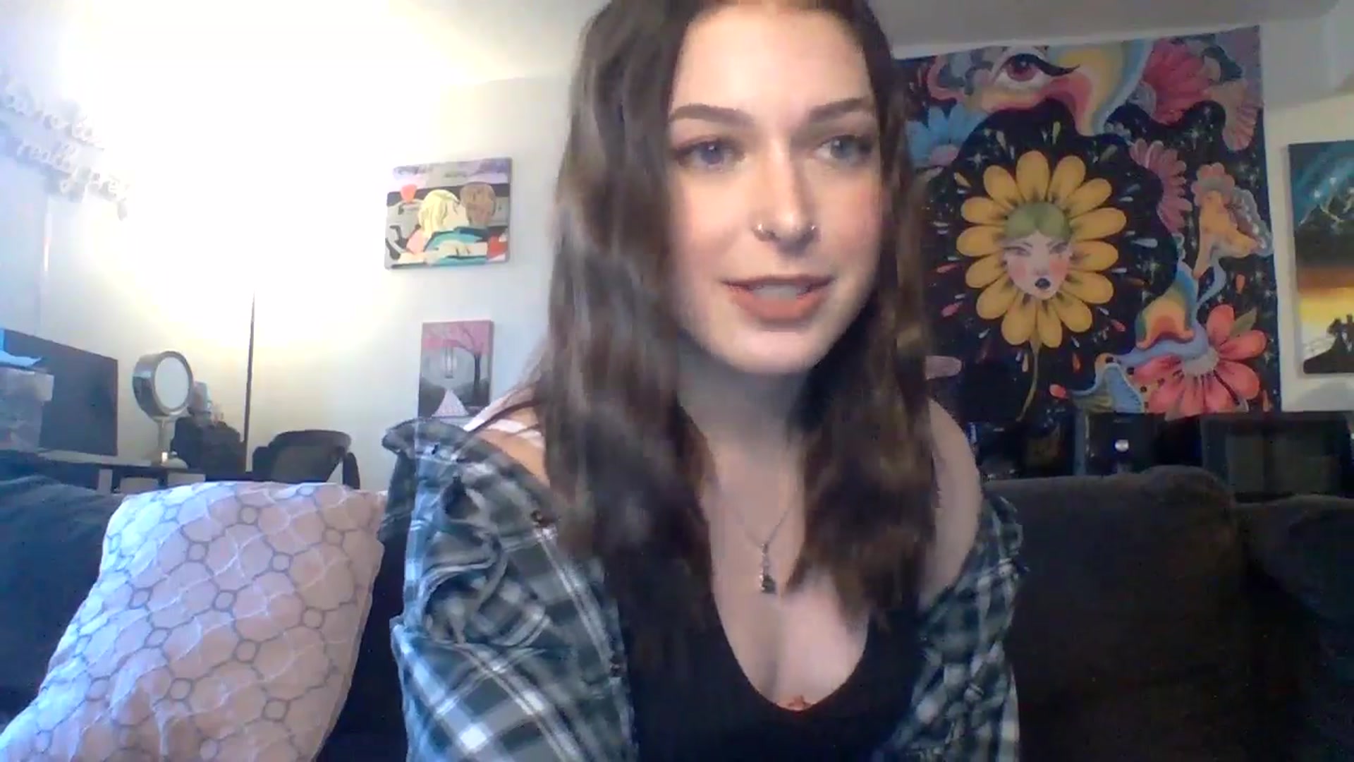 Gallery image thumbnail from AuroraLightz's myfreecams stream on, 03/14/2025, 21:42 image 19 of 20