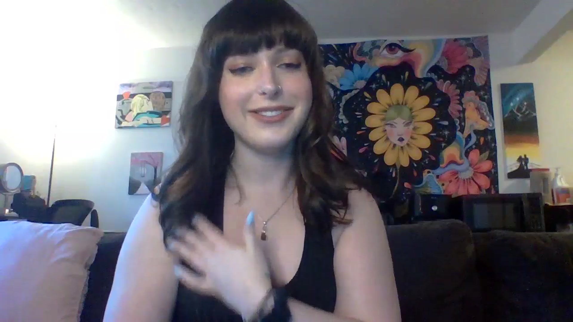 Gallery image thumbnail from AuroraLightz's myfreecams stream on, 03/26/2025, 21:33 image 15 of 20
