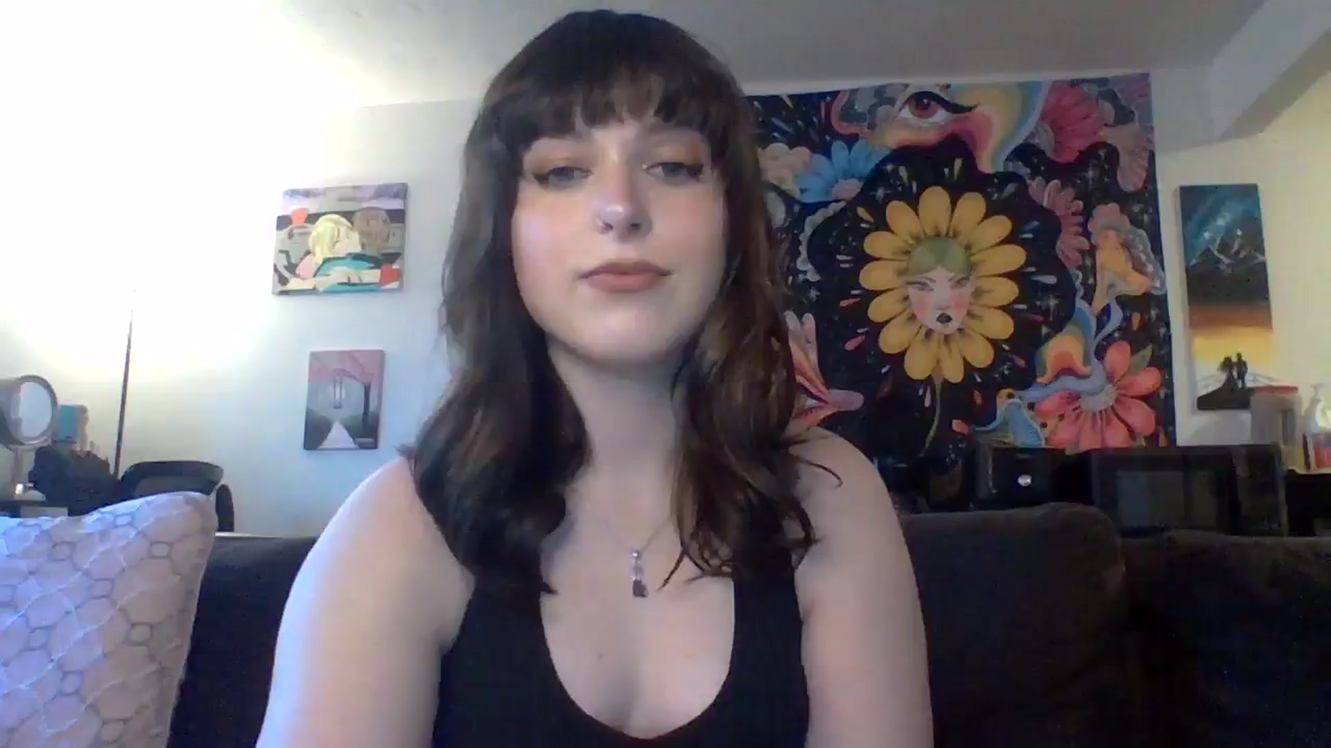 Gallery image thumbnail from AuroraLightz's myfreecams stream on, 03/26/2025, 22:20 image 4 of 20