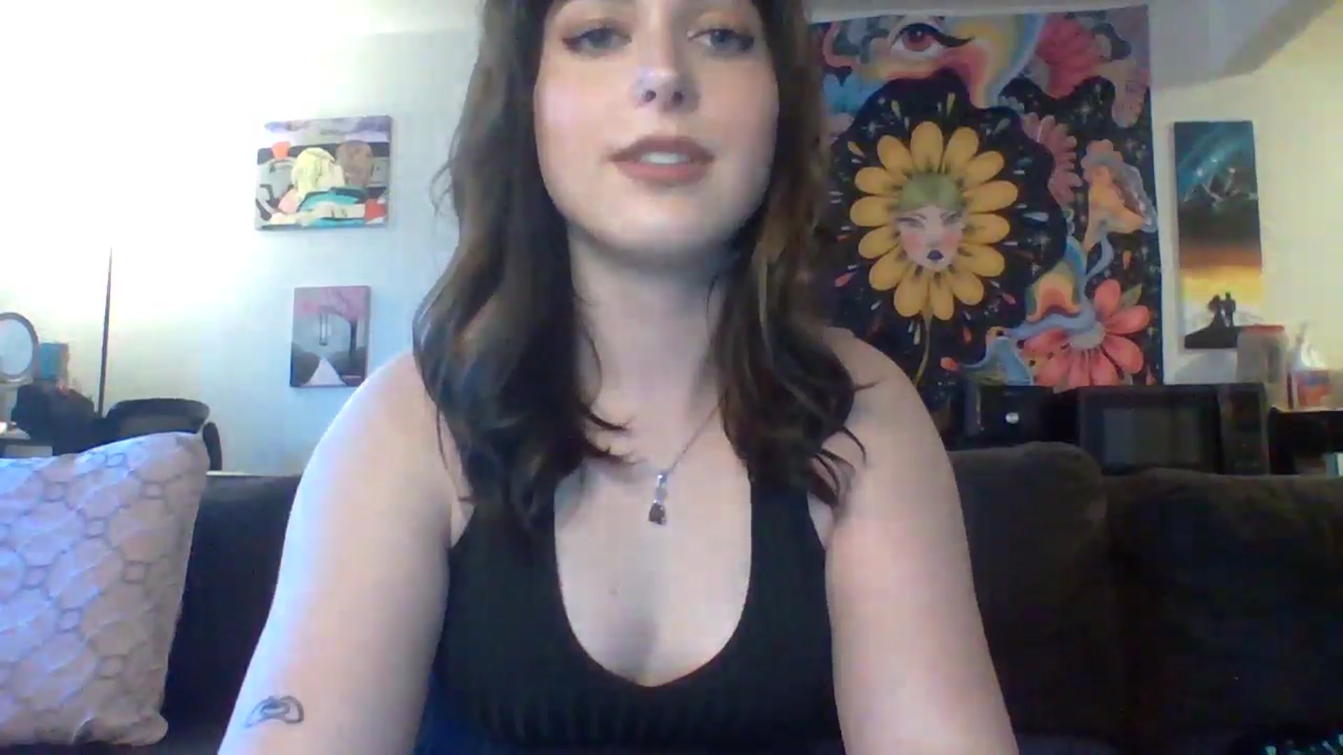 Gallery image thumbnail from AuroraLightz's myfreecams stream on, 03/26/2025, 23:07 image 14 of 20