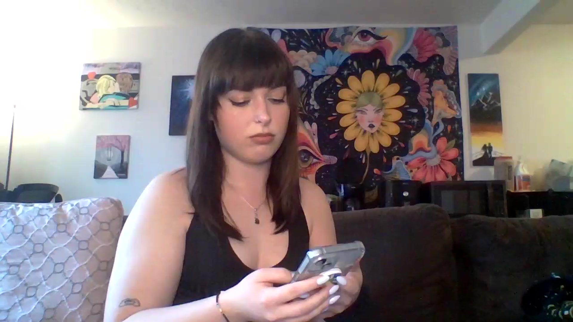 Gallery image thumbnail from AuroraLightz's myfreecams stream on, 03/27/2025, 20:05 image 16 of 20