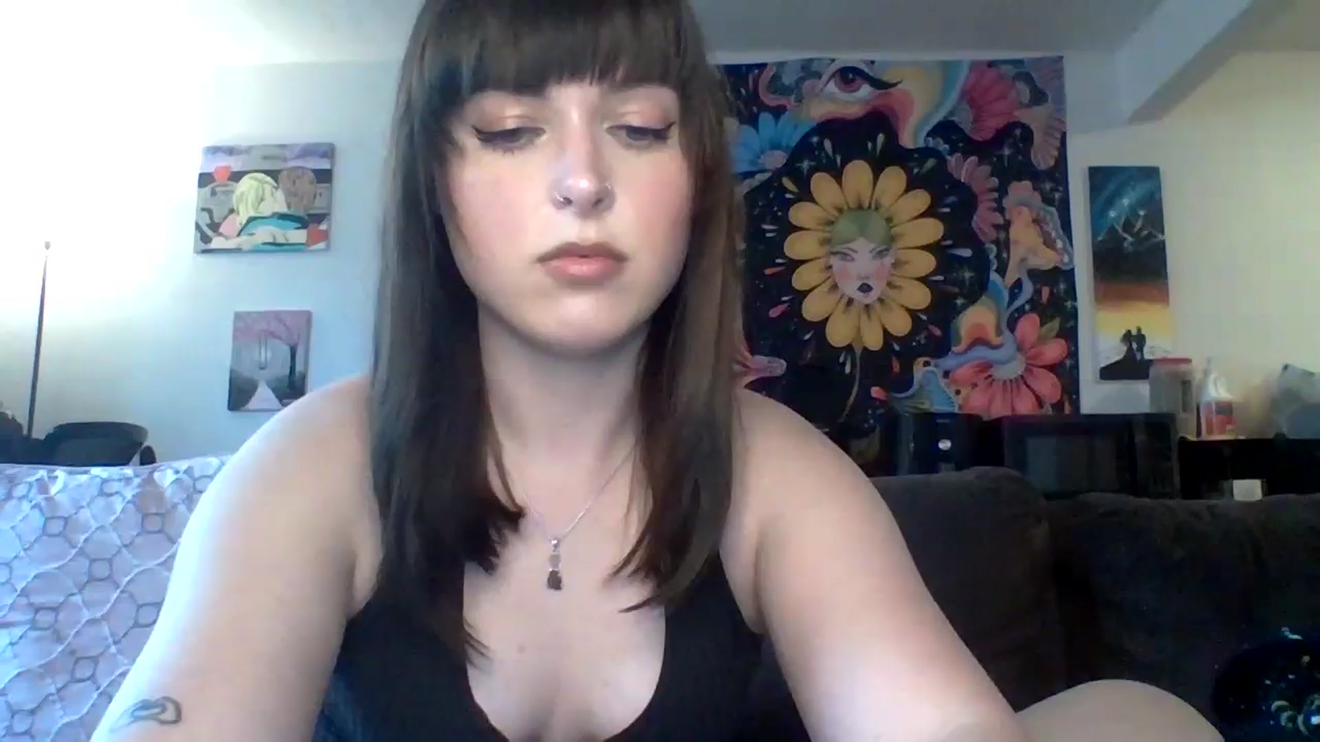 Gallery image thumbnail from AuroraLightz's myfreecams stream on, 03/27/2025, 20:05 image 15 of 20