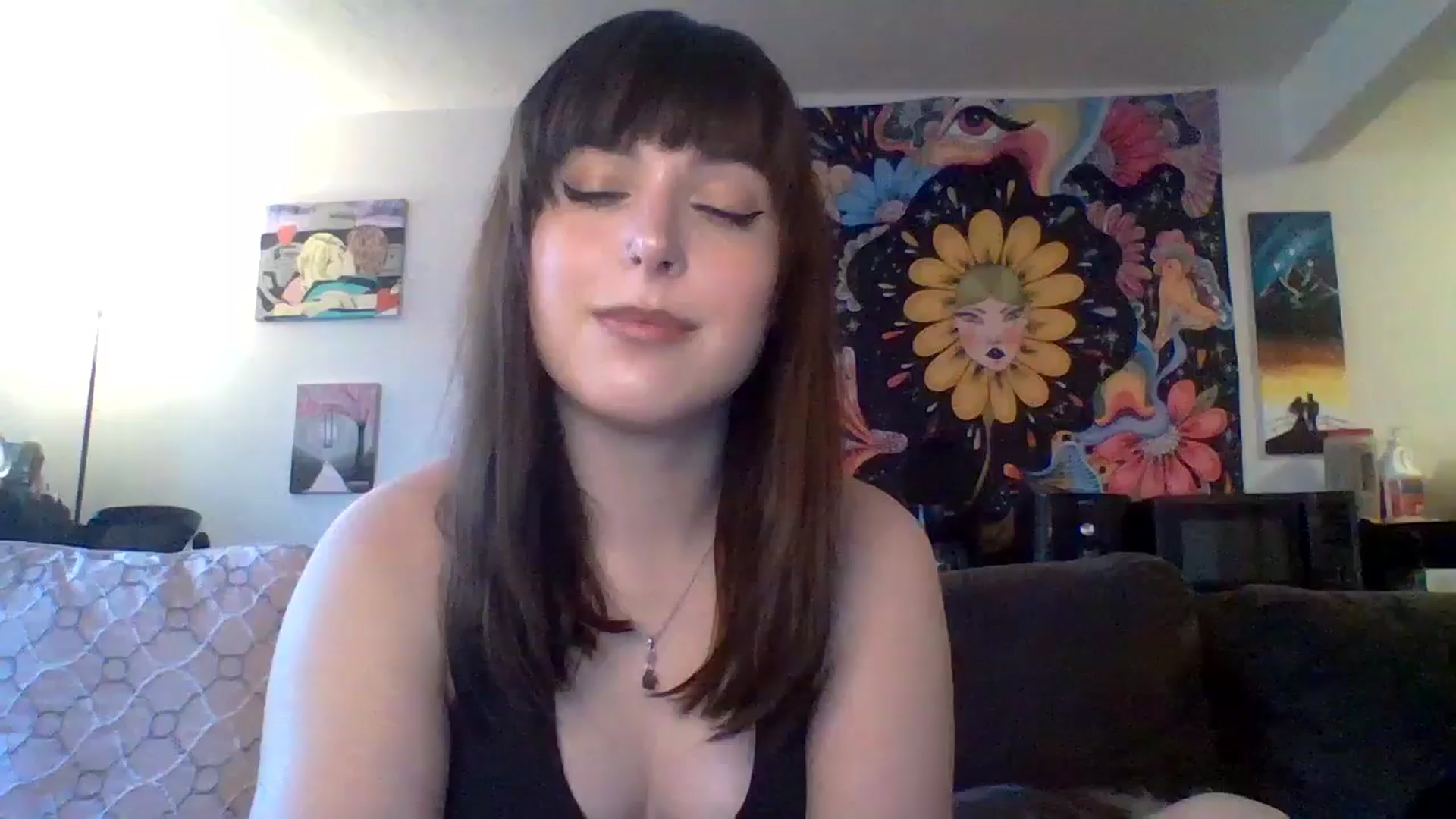 Gallery image thumbnail from AuroraLightz's myfreecams stream on, 03/27/2025, 22:09 image 2 of 20