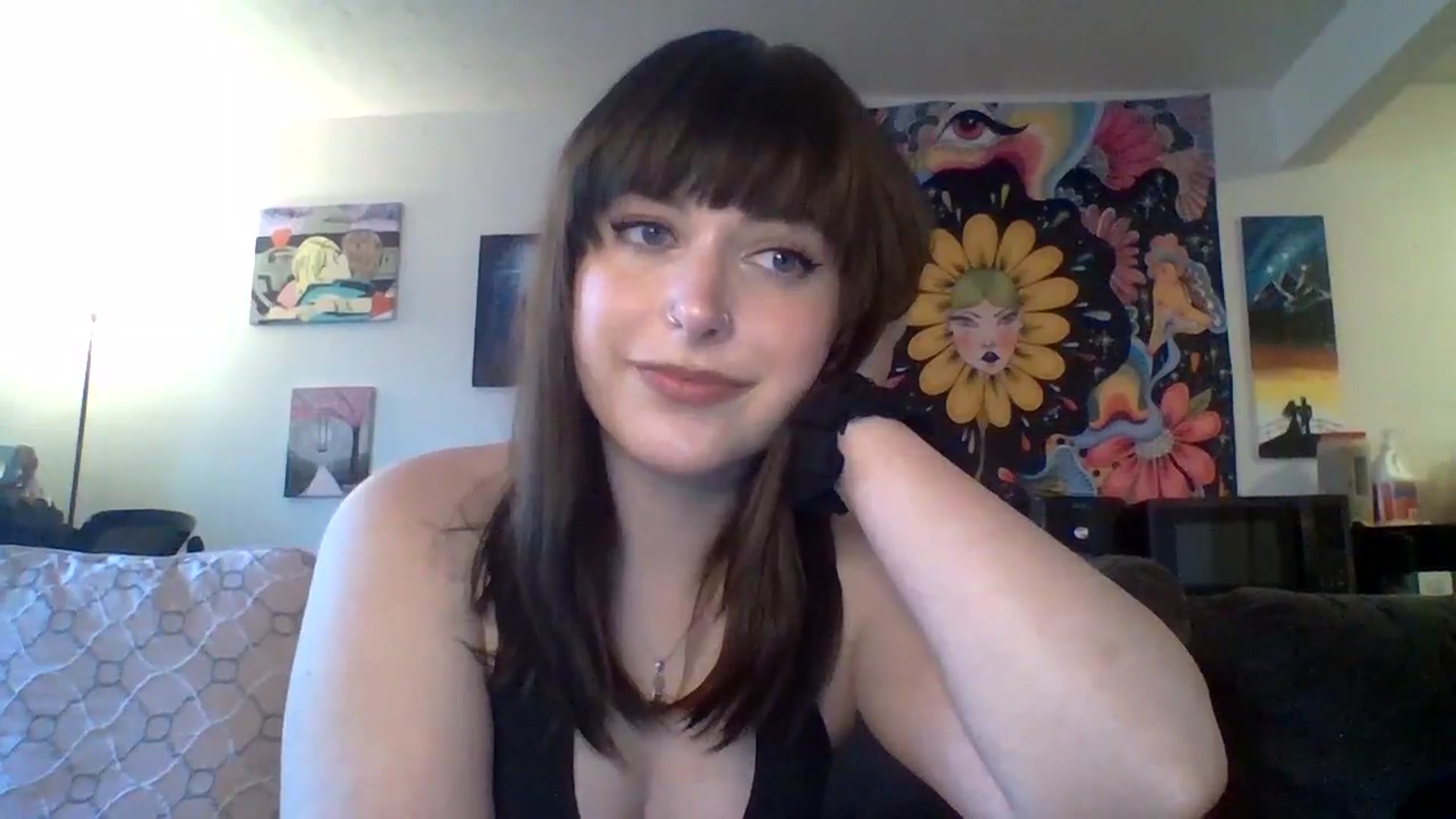 Gallery image thumbnail from AuroraLightz's myfreecams stream on, 03/27/2025, 22:09 image 5 of 20