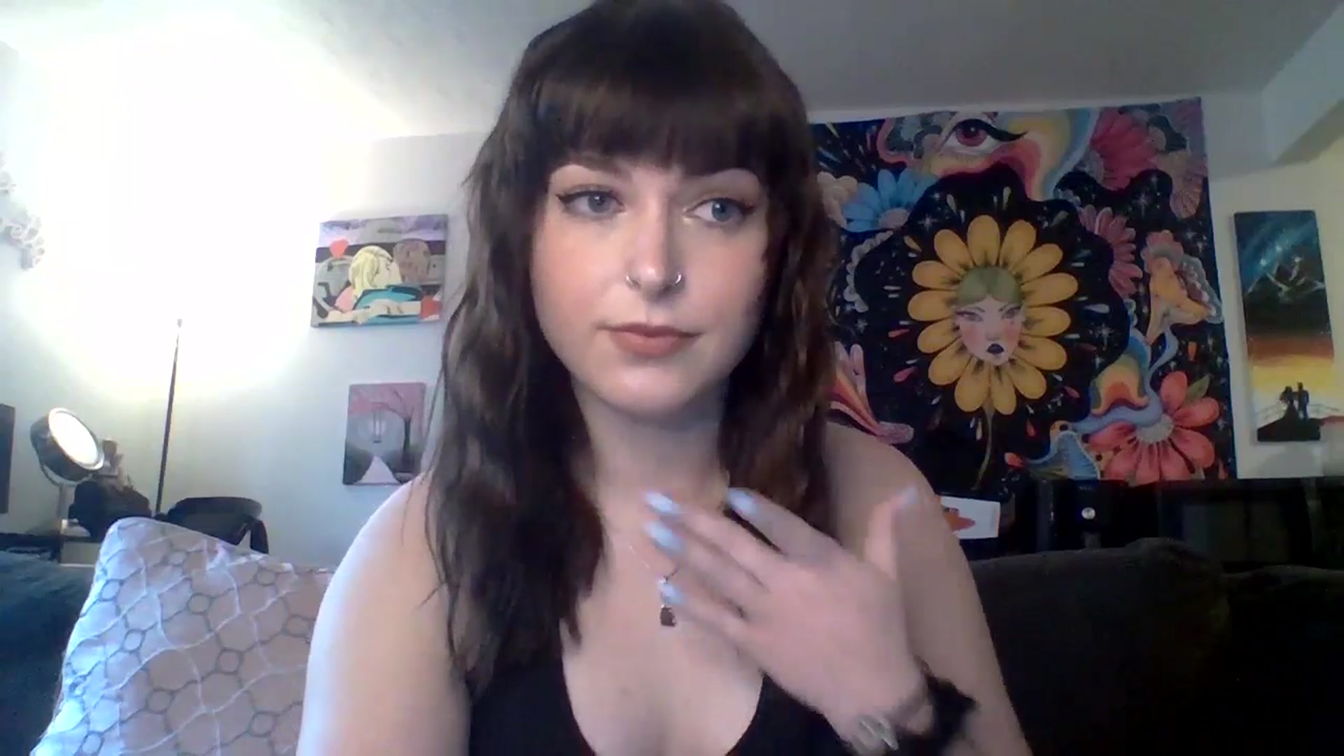 Gallery image thumbnail from AuroraLightz's myfreecams stream on, 04/01/2025, 16:36 image 13 of 20