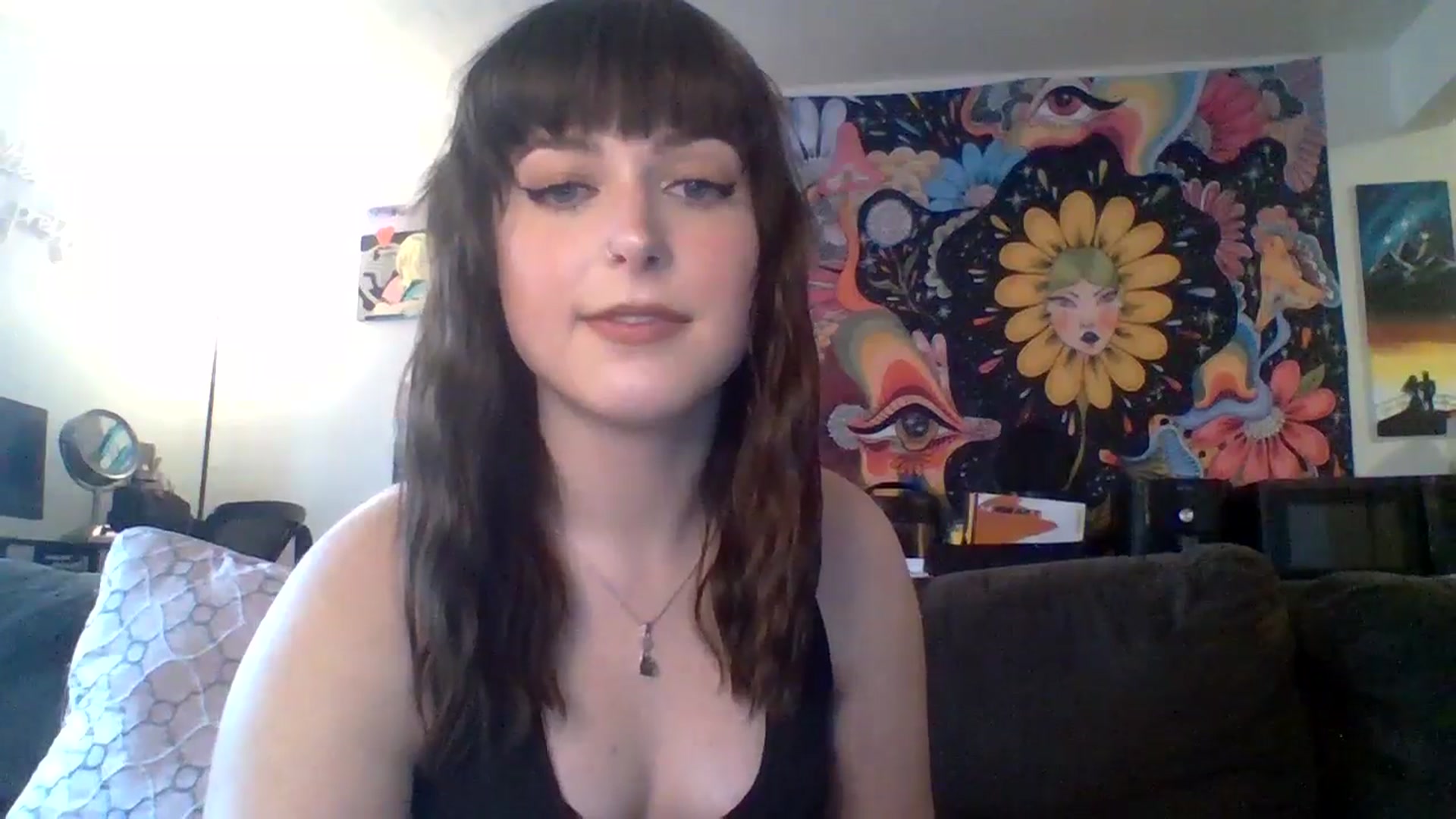 Gallery image thumbnail from AuroraLightz's myfreecams stream on, 04/01/2025, 18:30 image 16 of 20