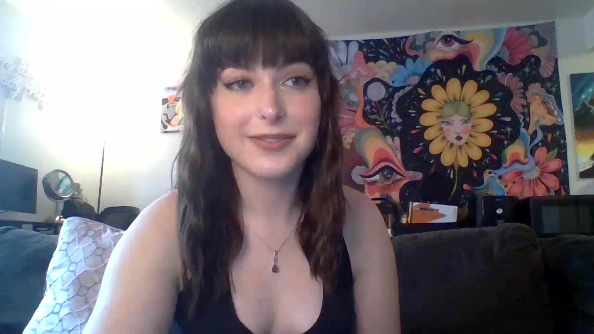 Gallery image thumbnail from AuroraLightz's myfreecams stream on, 04/01/2025, 18:30 image 2 of 20