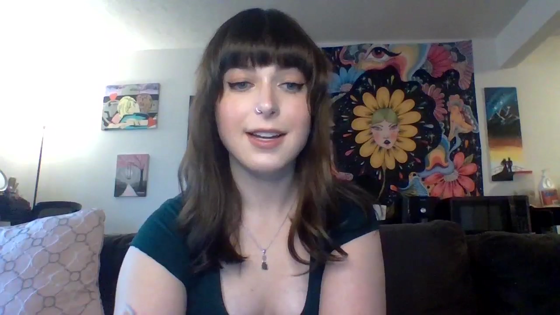 Gallery image thumbnail from AuroraLightz's myfreecams stream on, 04/02/2025, 20:44 image 14 of 20