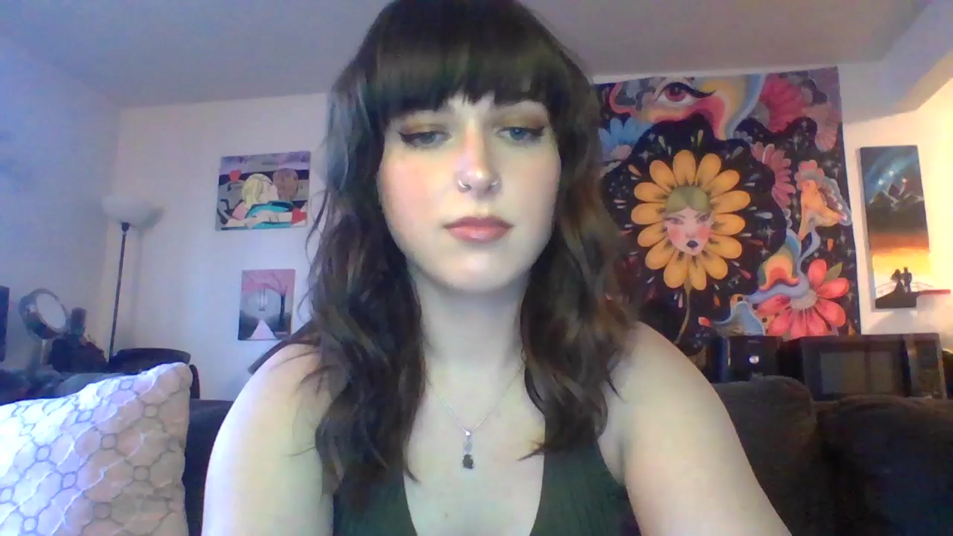 Gallery image thumbnail from AuroraLightz's myfreecams stream on, 04/06/2025, 16:41 image 12 of 20