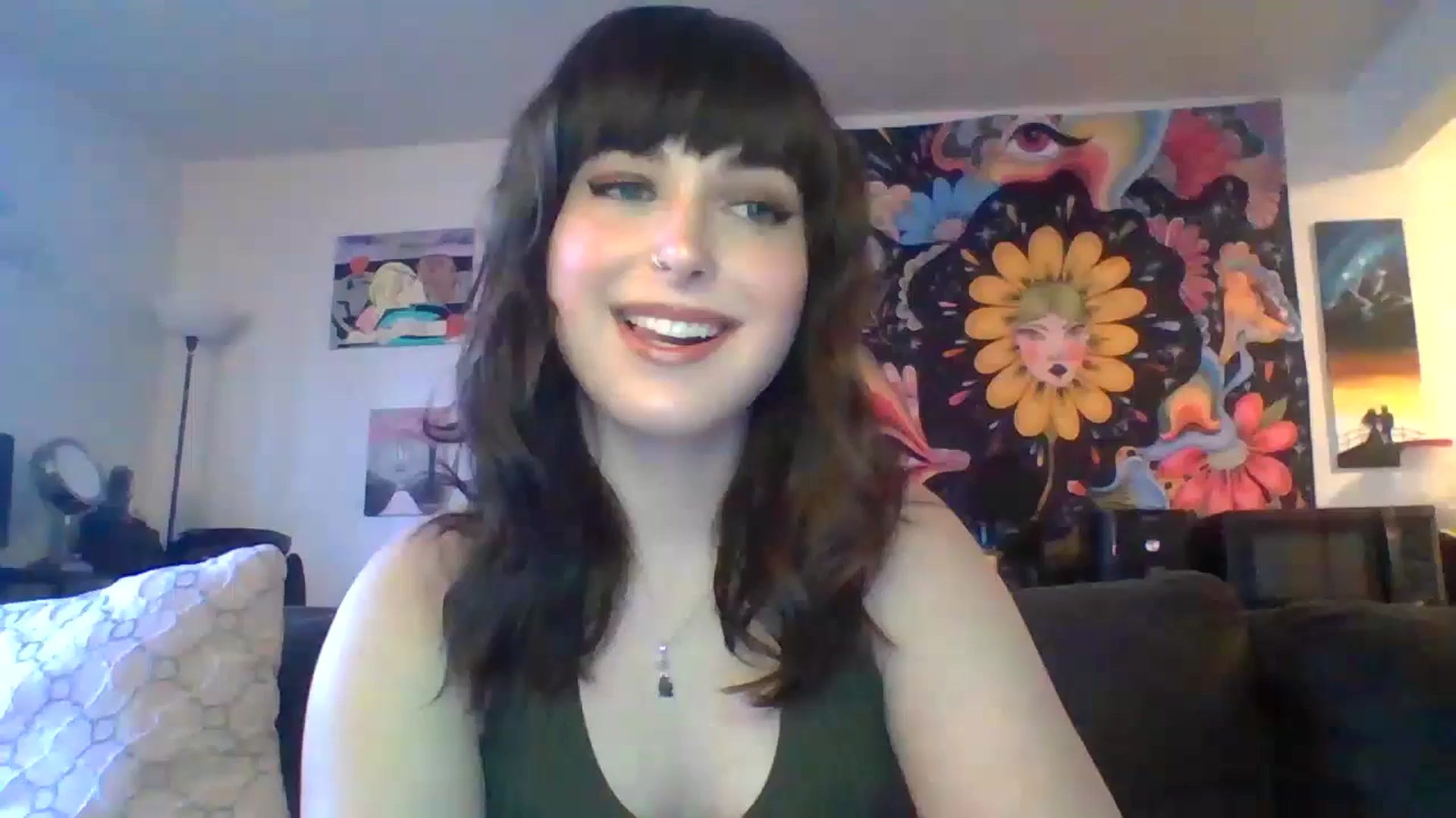 Gallery image thumbnail from AuroraLightz's myfreecams stream on, 04/06/2025, 17:03 image 11 of 20