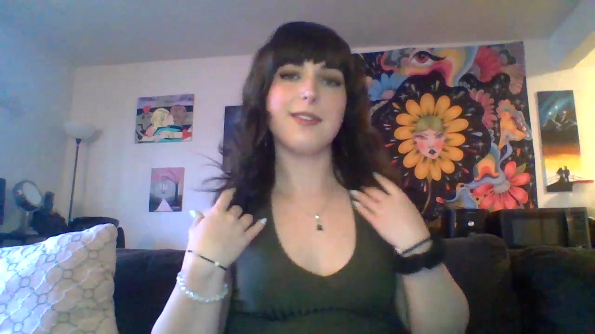 Gallery image thumbnail from AuroraLightz's myfreecams stream on, 04/06/2025, 17:03 image 19 of 20