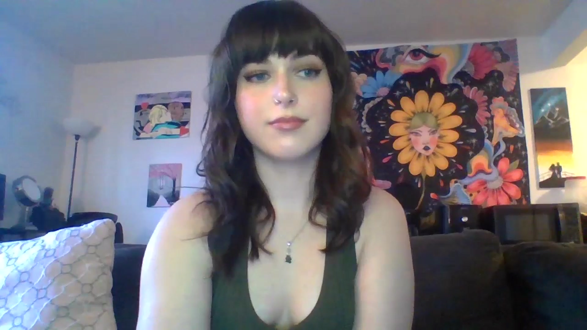 Gallery image thumbnail from AuroraLightz's myfreecams stream on, 04/06/2025, 17:03 image 16 of 20