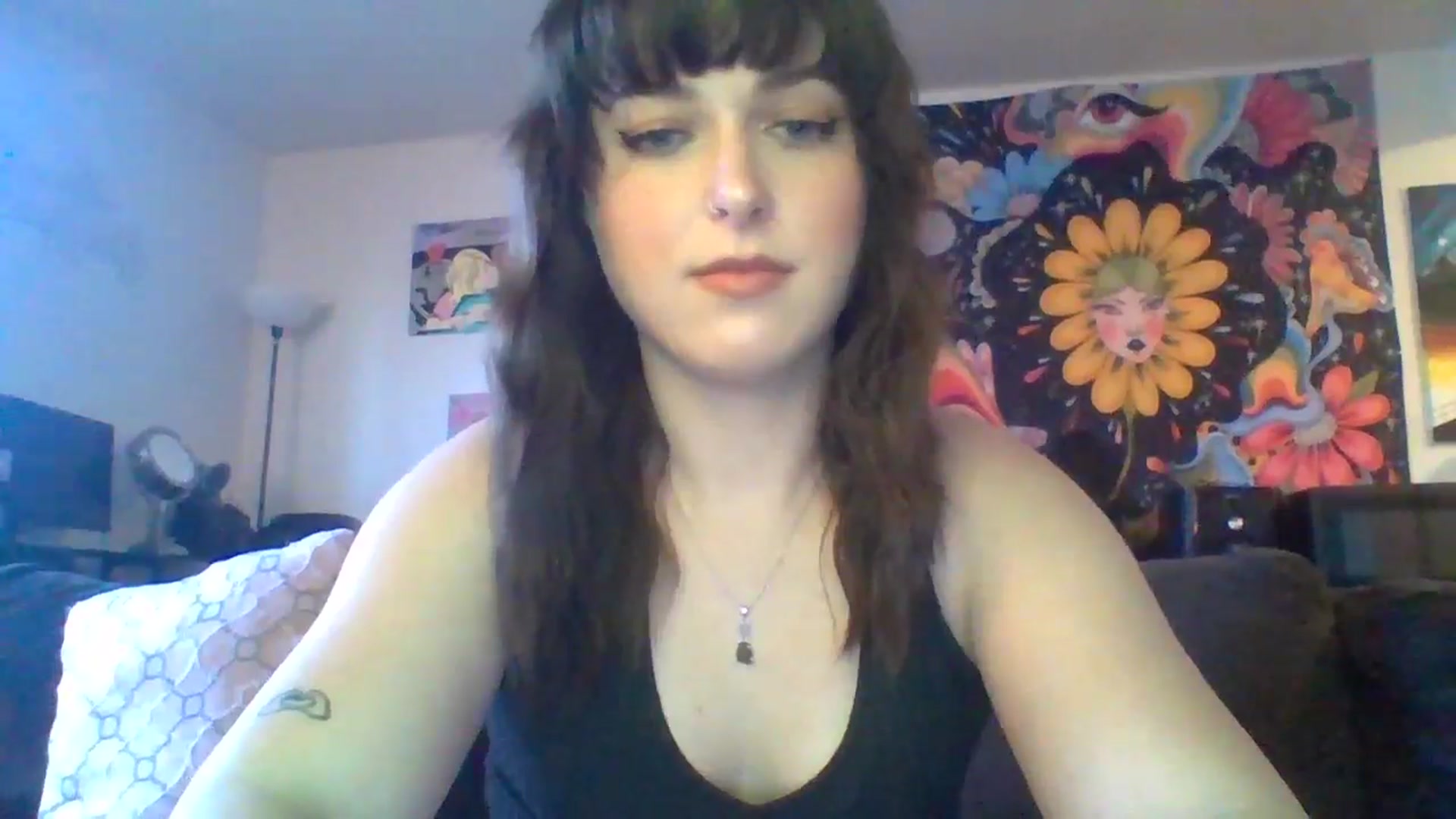 Gallery image thumbnail from AuroraLightz's myfreecams stream on, 04/07/2025, 17:13 image 4 of 20