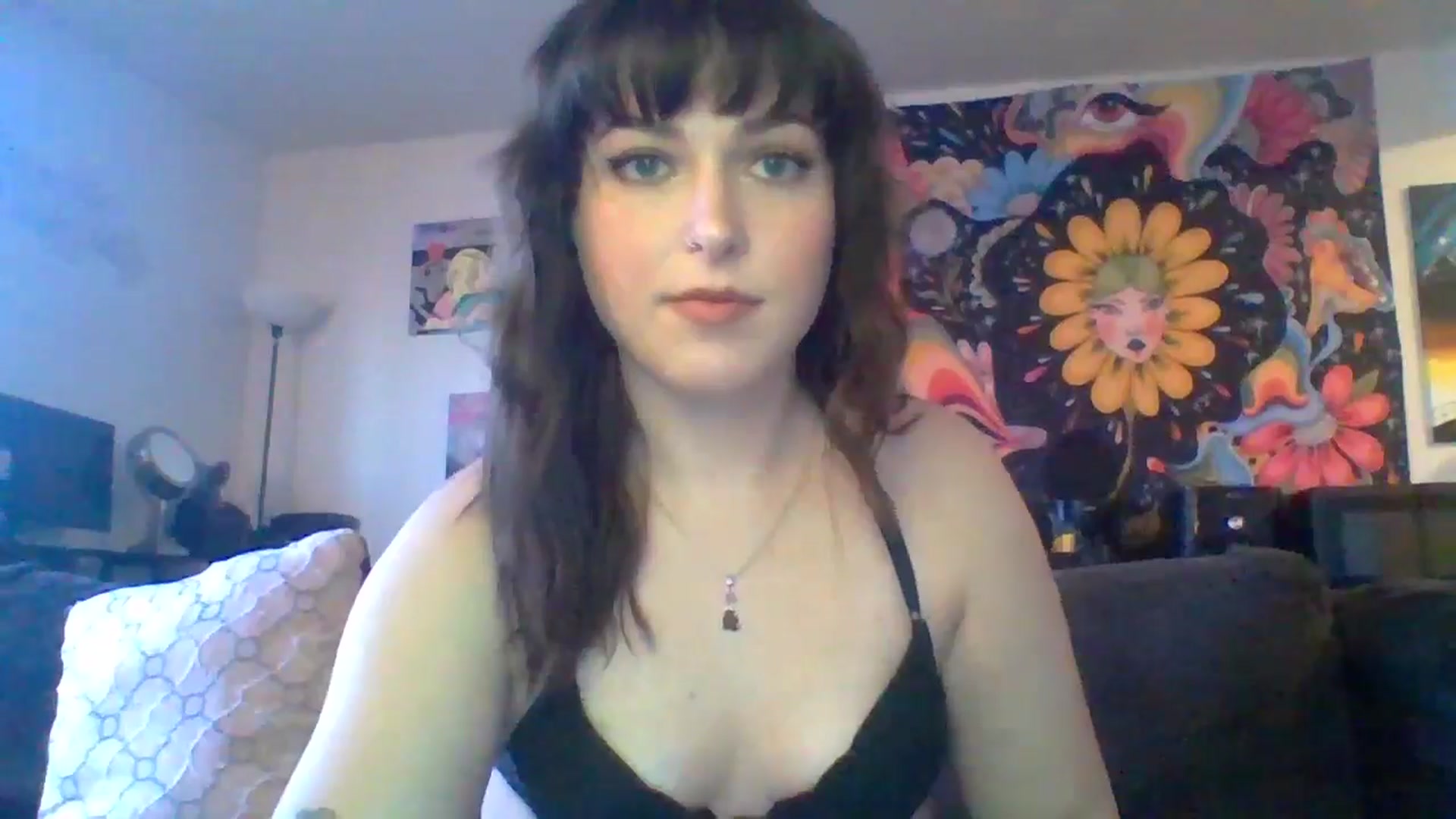 Gallery image thumbnail from AuroraLightz's myfreecams stream on, 04/07/2025, 17:13 image 9 of 20