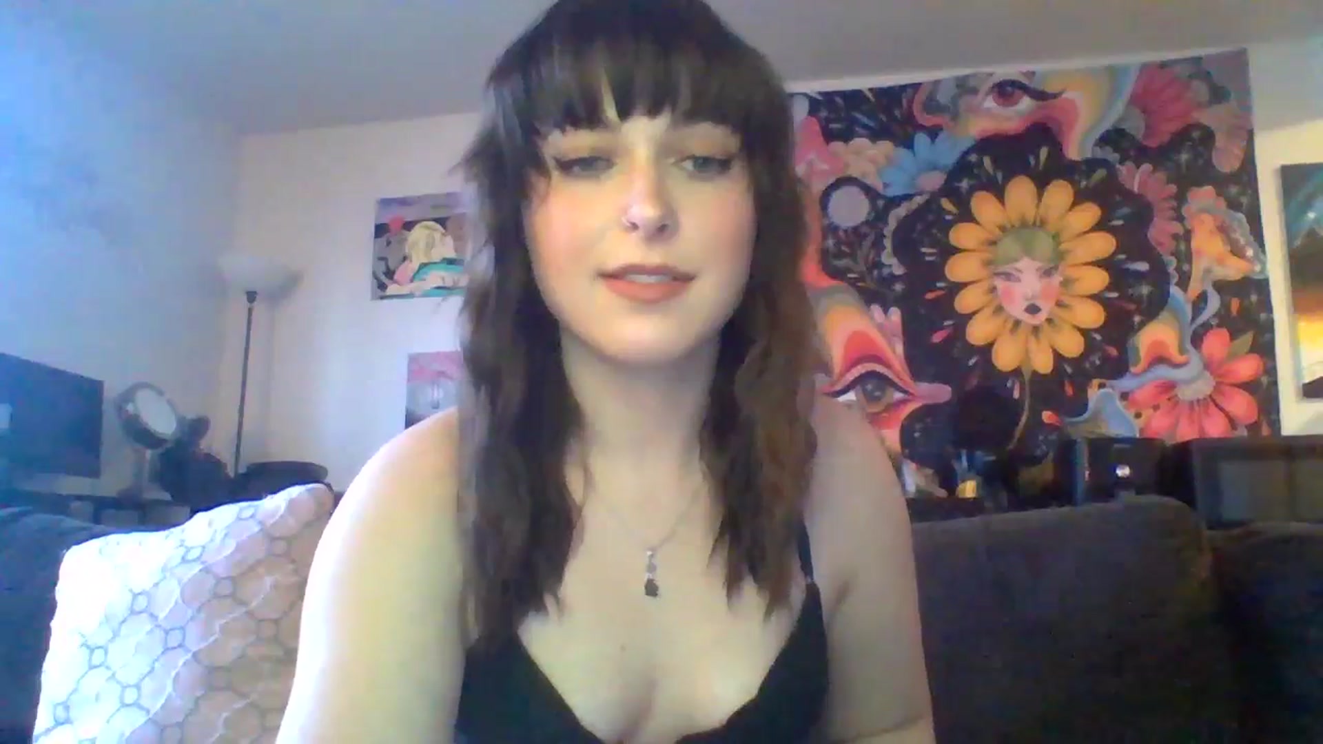 Gallery image thumbnail from AuroraLightz's myfreecams stream on, 04/07/2025, 17:13 image 19 of 20