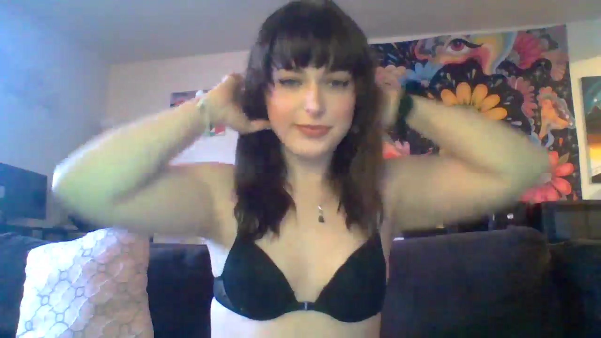 Gallery image thumbnail from AuroraLightz's myfreecams stream on, 04/07/2025, 17:13 image 17 of 20