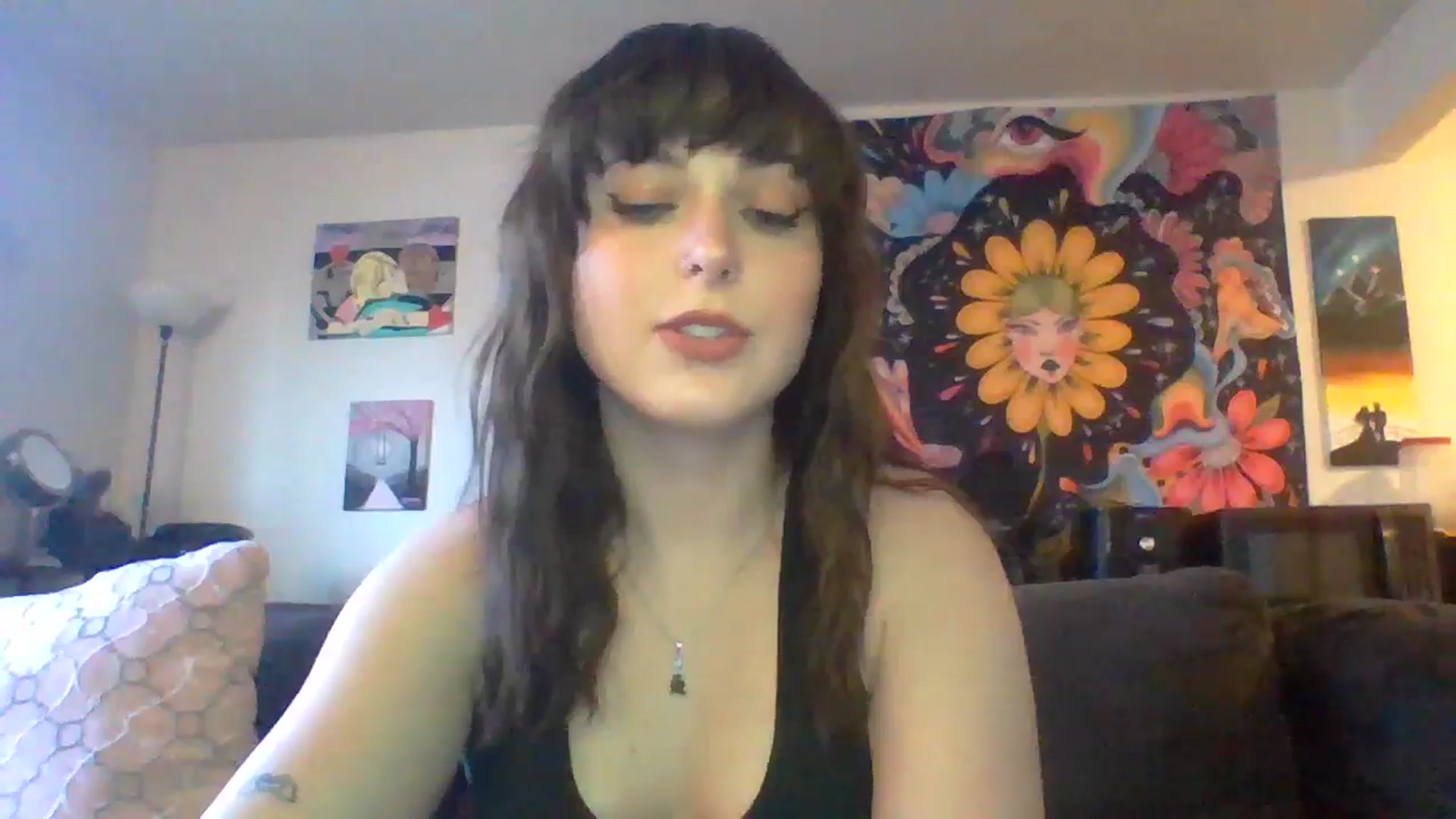 Gallery image thumbnail from AuroraLightz's myfreecams stream on, 04/07/2025, 22:34 image 5 of 20