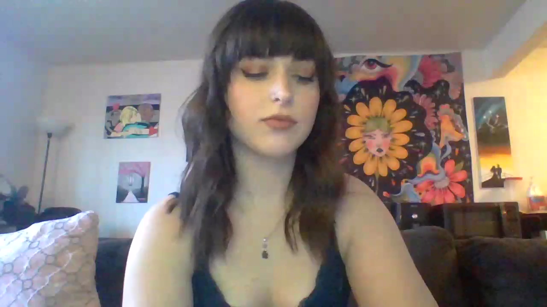 Gallery image thumbnail from AuroraLightz's myfreecams stream on, 04/09/2025, 18:37 image 2 of 20