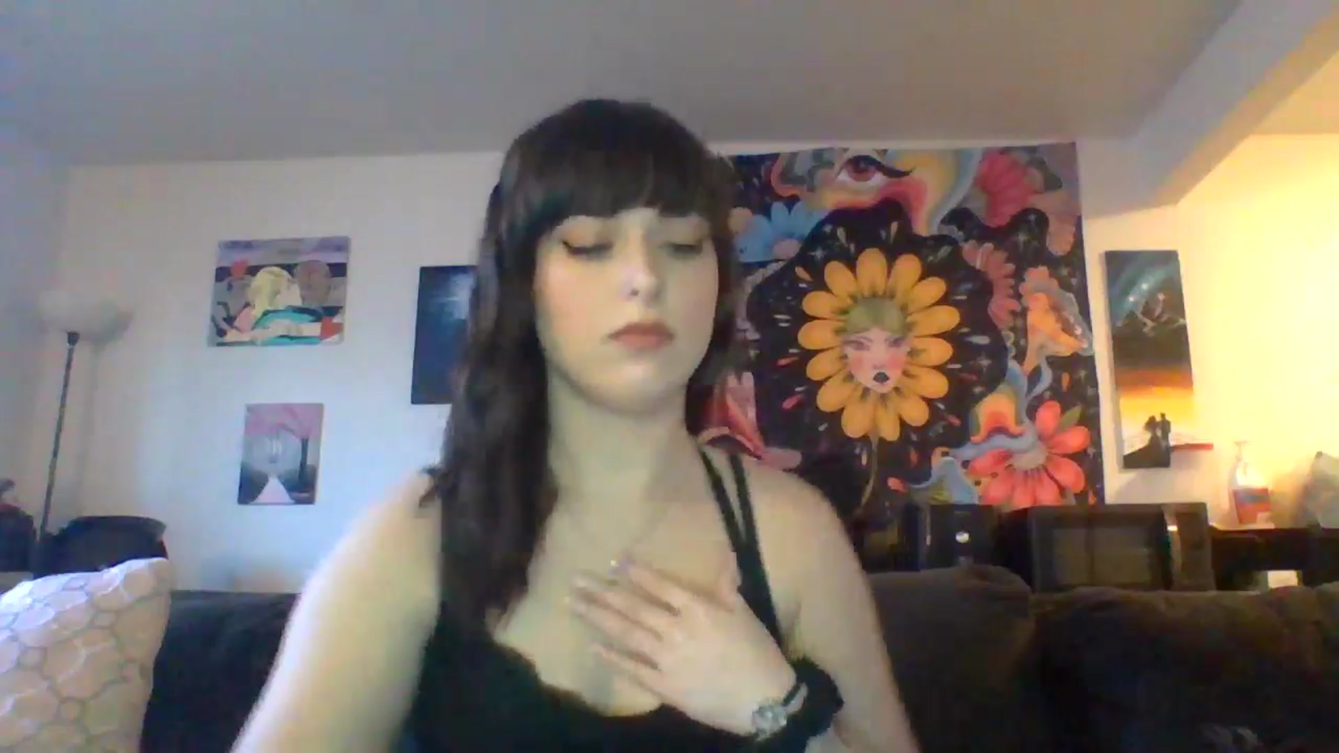 Gallery image thumbnail from AuroraLightz's myfreecams stream on, 04/10/2025, 16:58 image 10 of 20