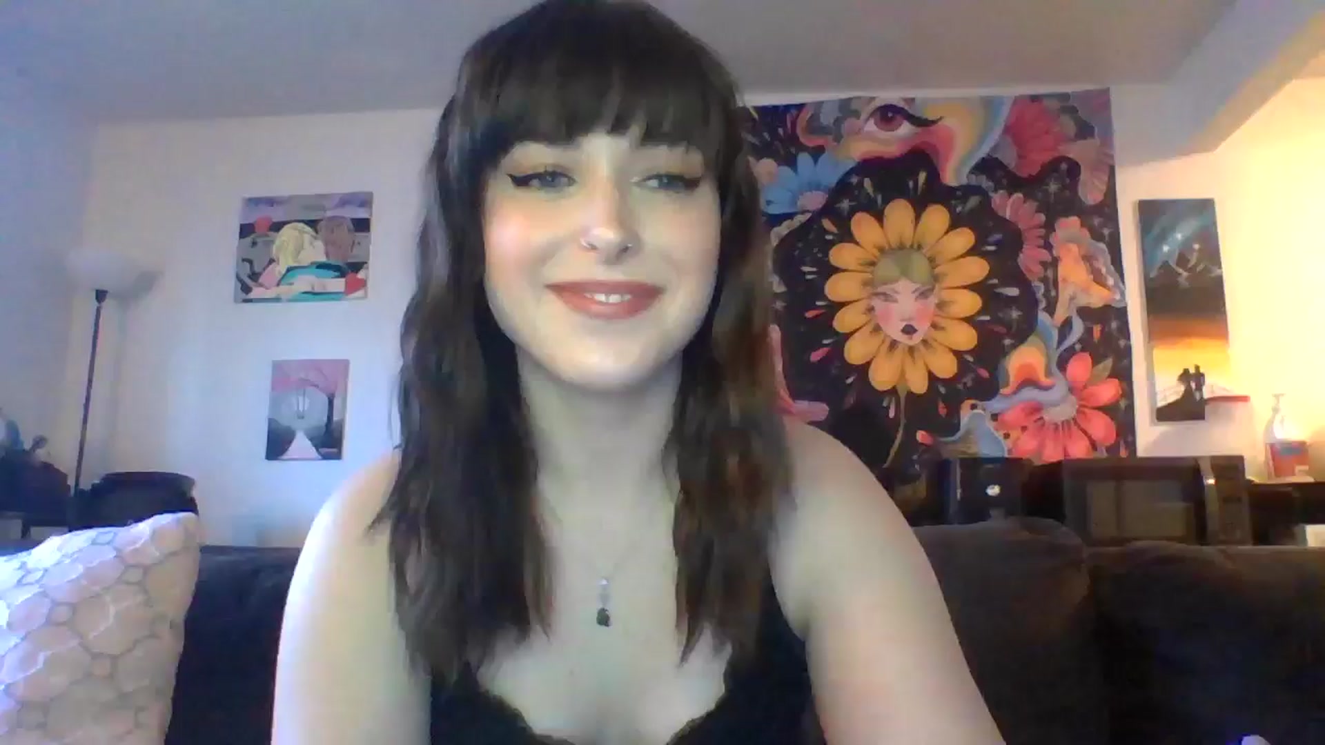 Gallery image thumbnail from AuroraLightz's myfreecams stream on, 04/10/2025, 16:58 image 3 of 20