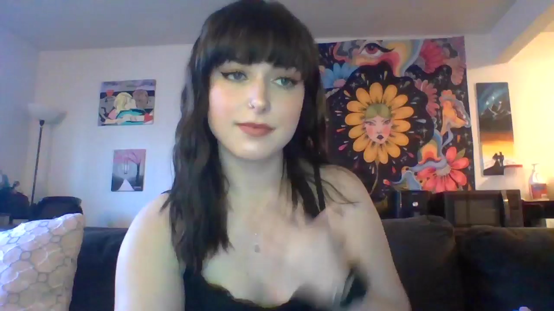 Gallery image thumbnail from AuroraLightz's myfreecams stream on, 04/10/2025, 16:58 image 5 of 20