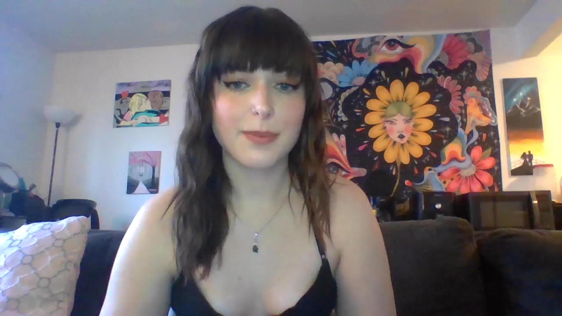 Gallery image thumbnail from AuroraLightz's myfreecams stream on, 04/10/2025, 18:40 image 16 of 20