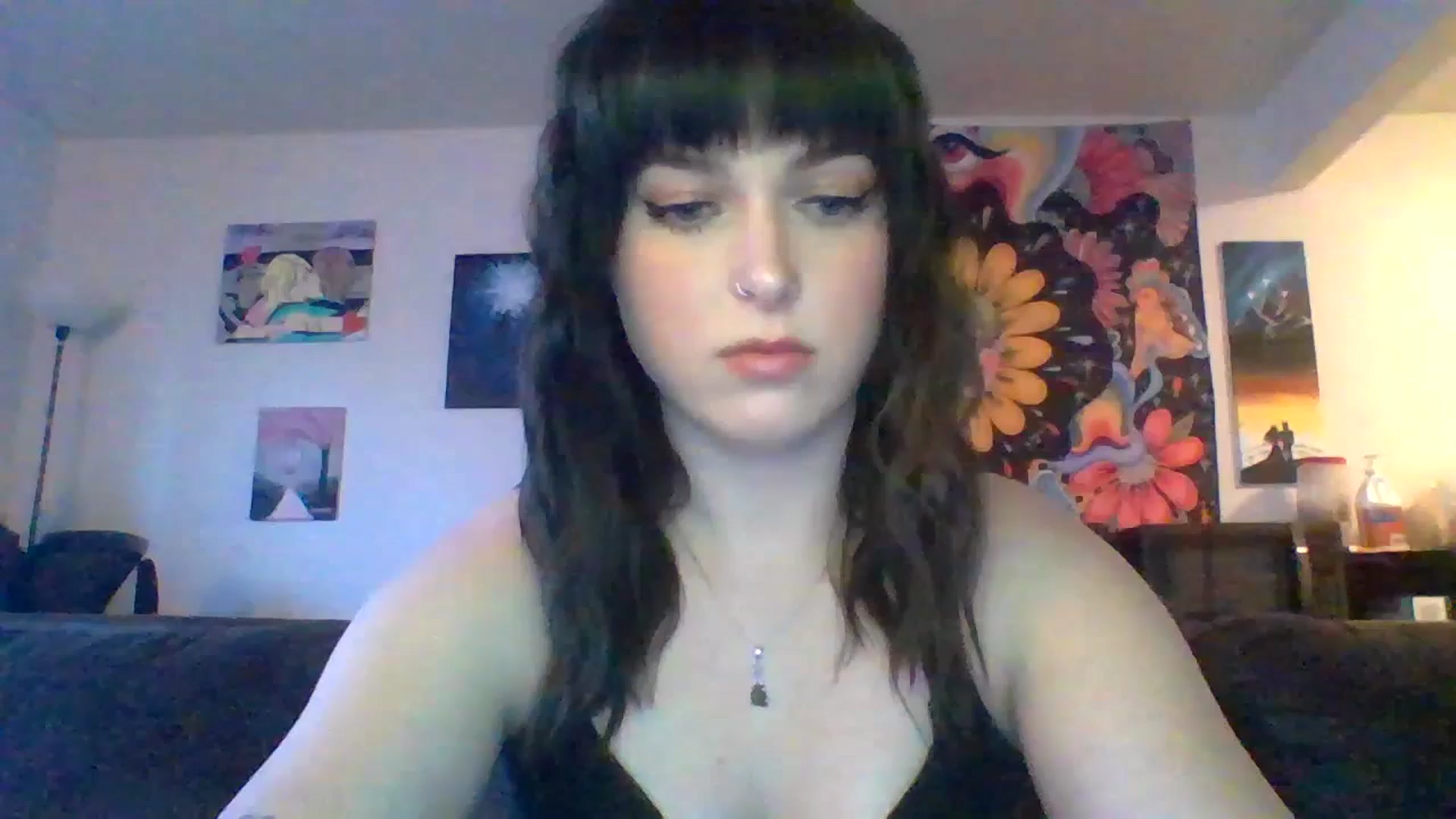 Gallery image thumbnail from AuroraLightz's myfreecams stream on, 04/17/2025, 17:07 image 16 of 20