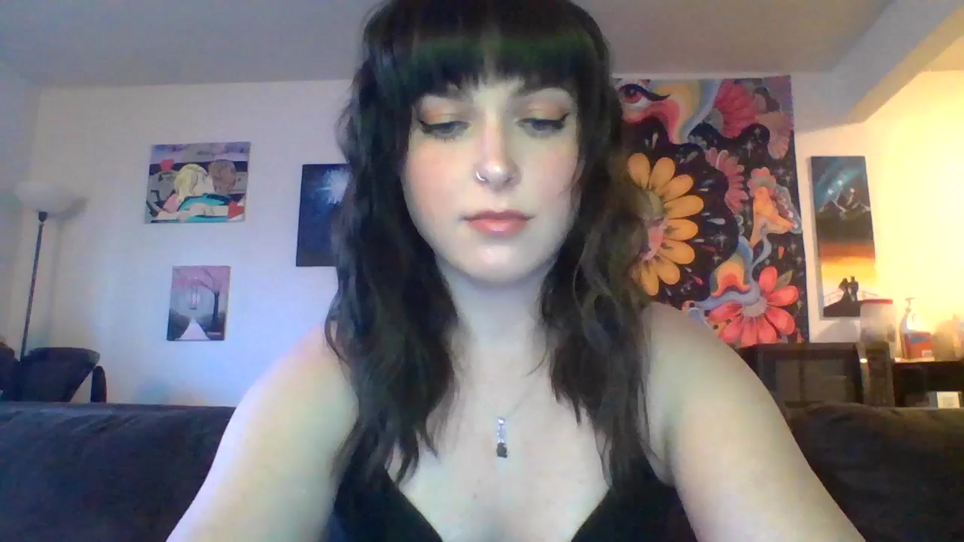 Gallery image thumbnail from AuroraLightz's myfreecams stream on, 04/17/2025, 17:07 image 13 of 20