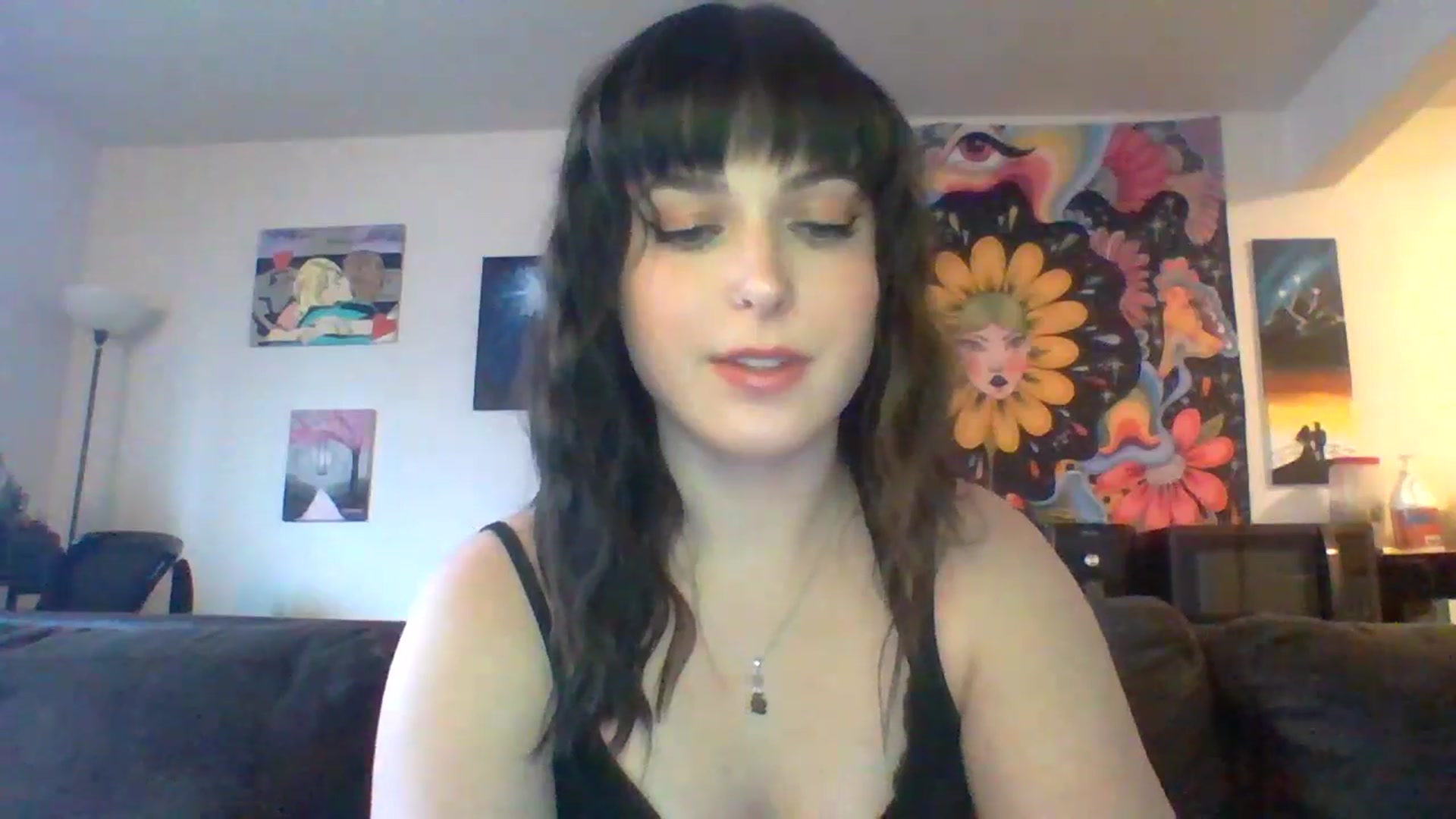 Gallery image thumbnail from AuroraLightz's myfreecams stream on, 04/17/2025, 20:51 image 4 of 20