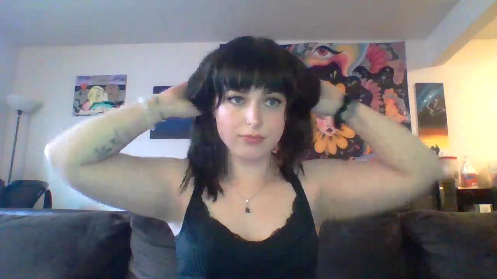Gallery image thumbnail from AuroraLightz's myfreecams stream on, 04/17/2025, 20:51 image 13 of 20