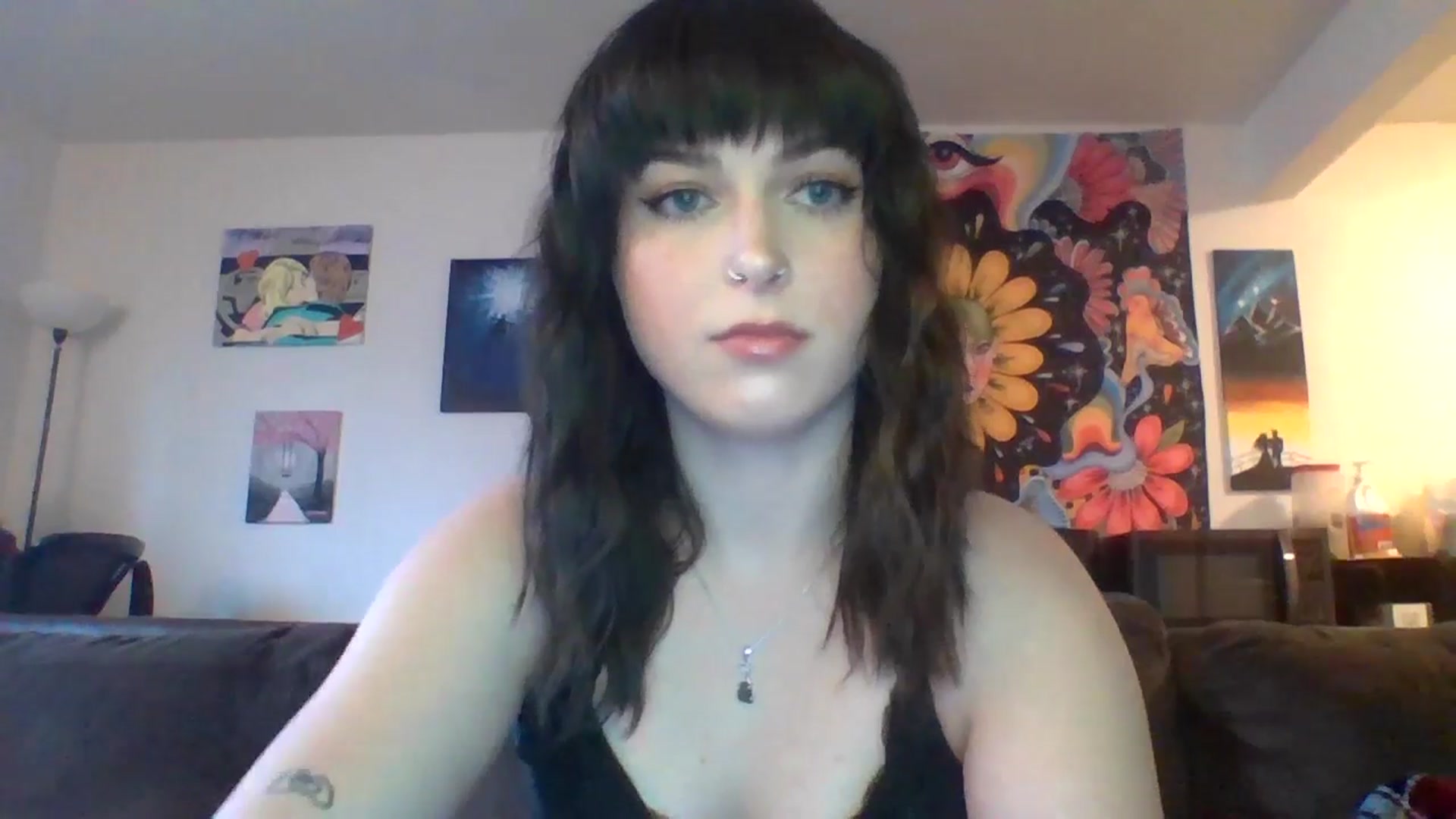 Gallery image thumbnail from AuroraLightz's myfreecams stream on, 04/18/2025, 15:30 image 9 of 20
