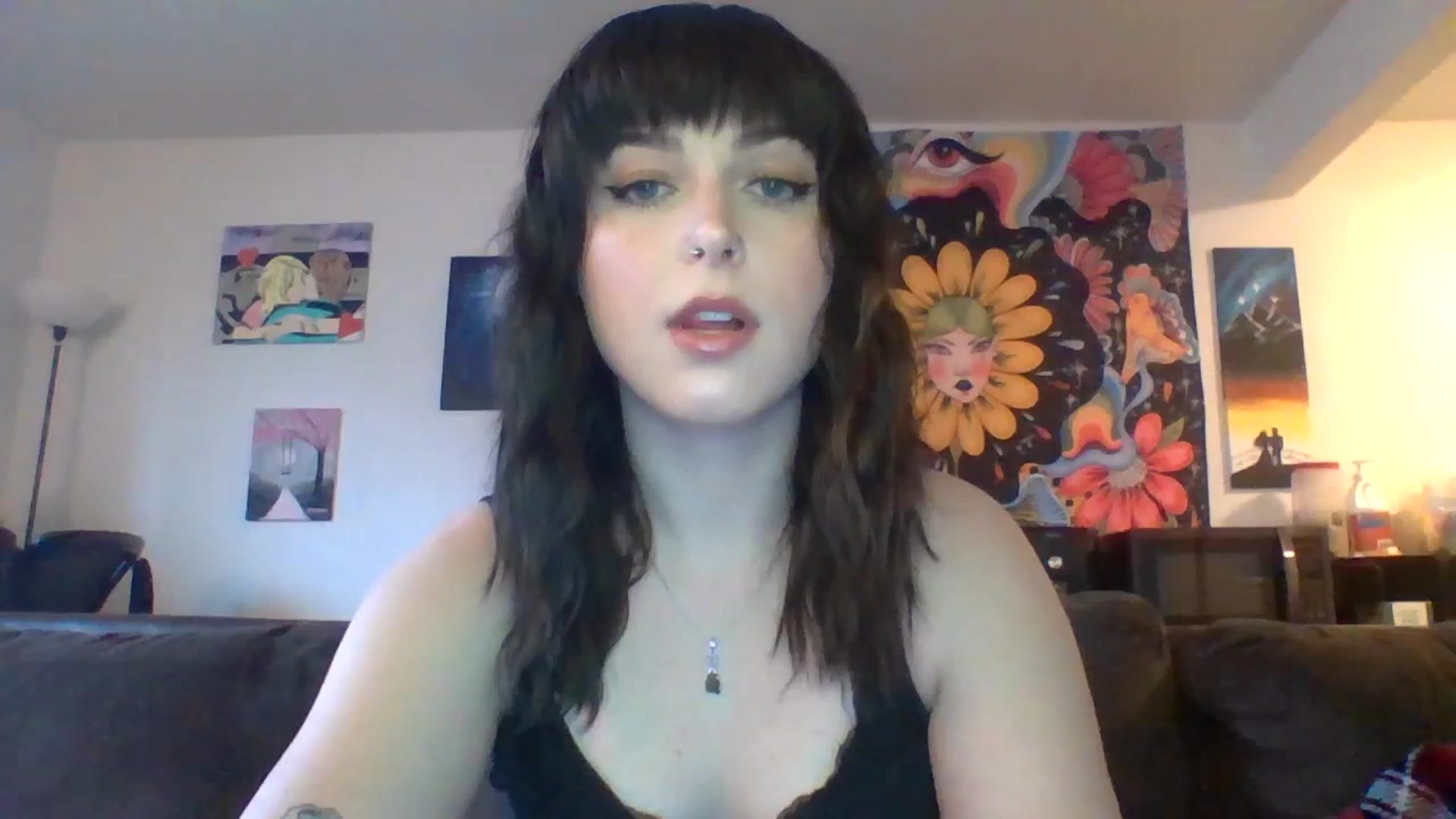 Gallery image thumbnail from AuroraLightz's myfreecams stream on, 04/18/2025, 15:30 image 8 of 20