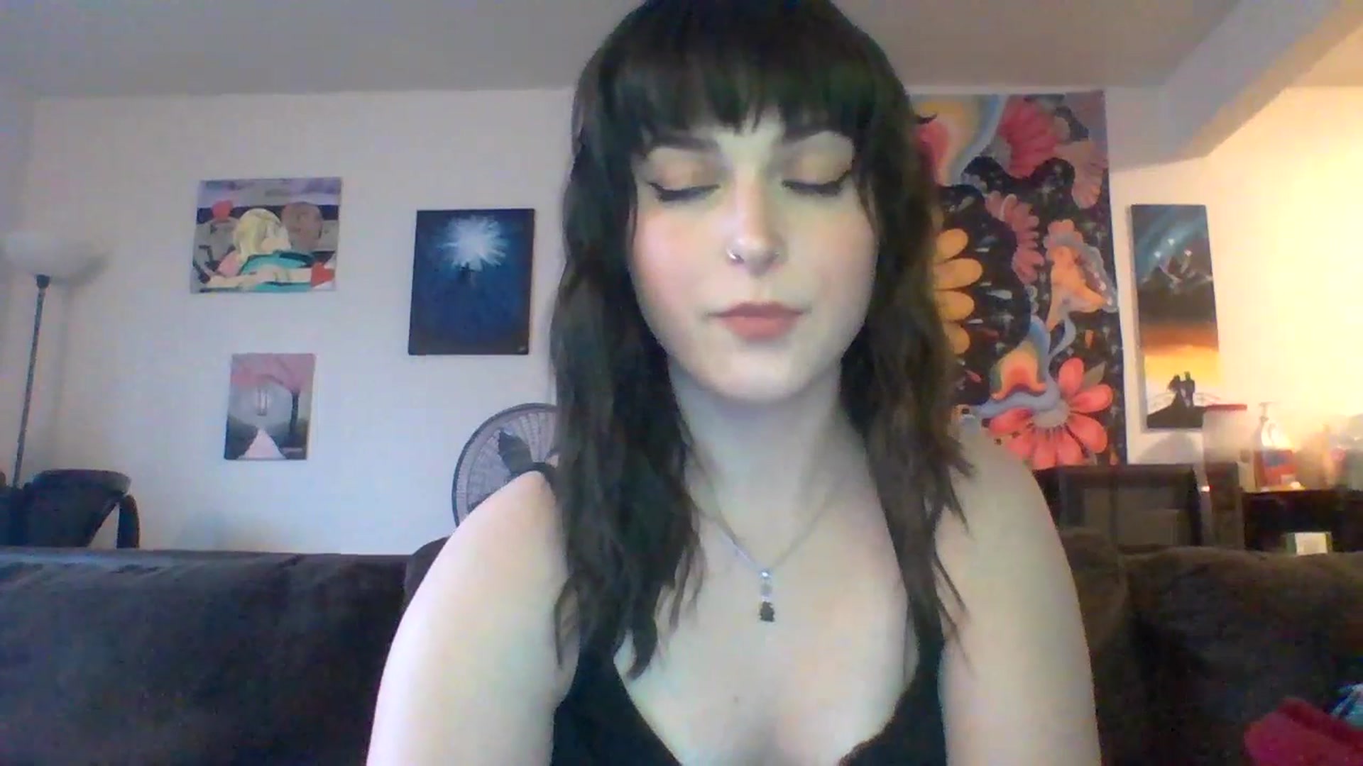 Gallery image thumbnail from AuroraLightz's myfreecams stream on, 04/18/2025, 22:24 image 19 of 20