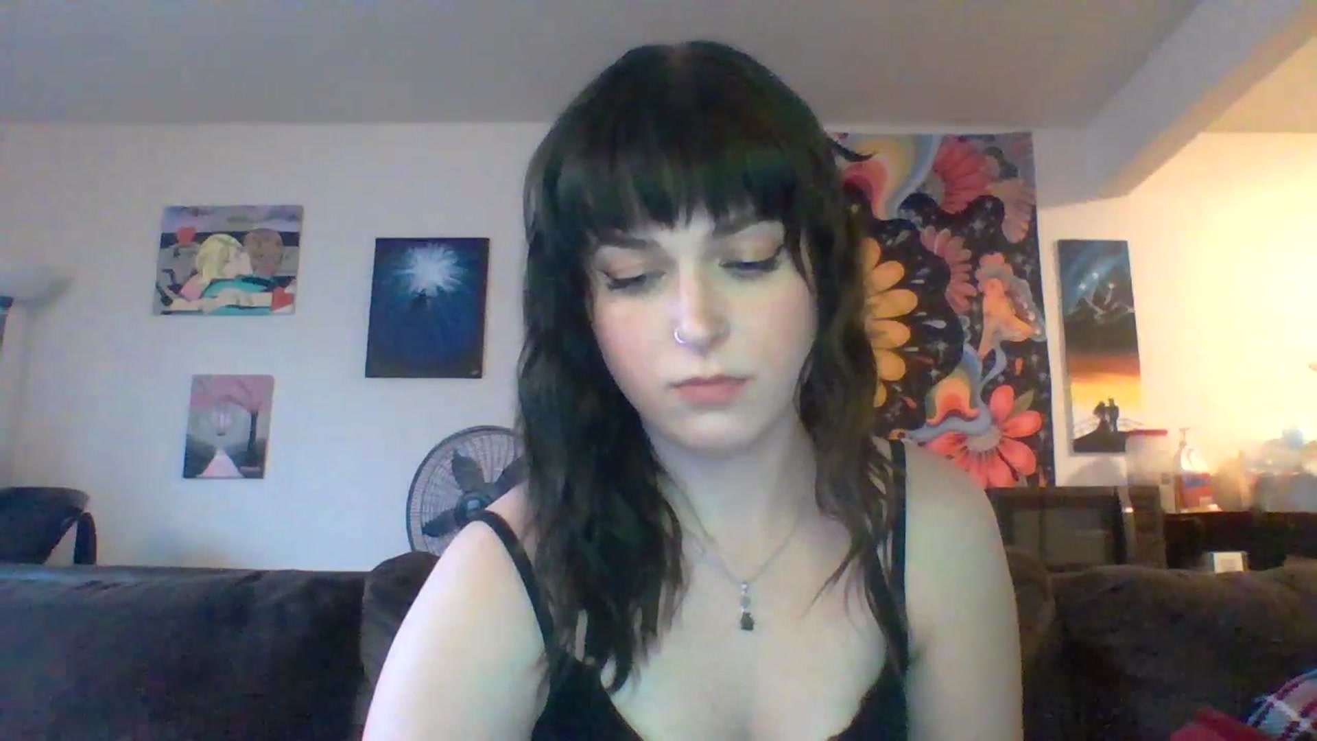 Gallery image thumbnail from AuroraLightz's myfreecams stream on, 04/18/2025, 22:24 image 14 of 20