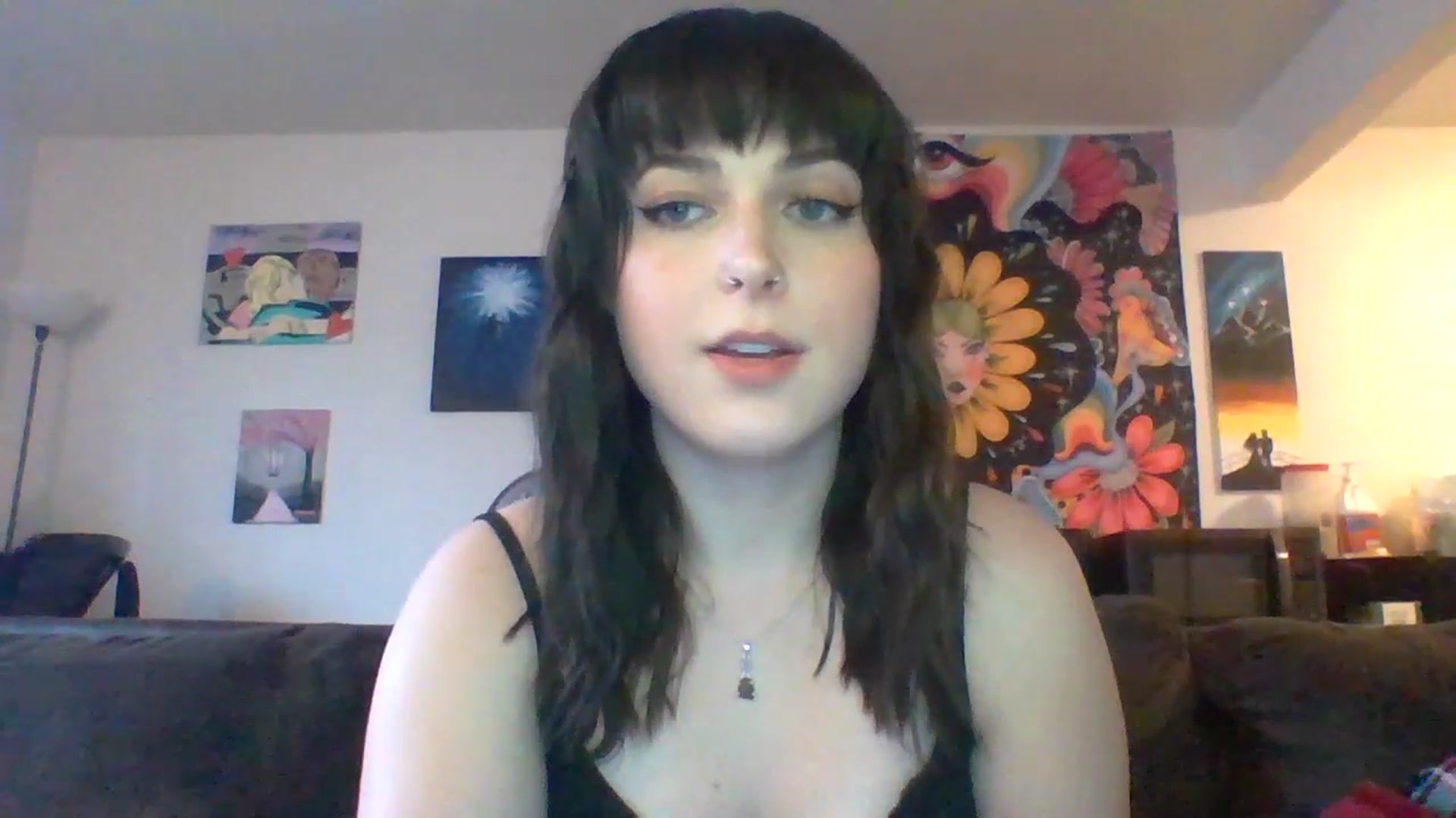 Gallery image thumbnail from AuroraLightz's myfreecams stream on, 04/18/2025, 22:24 image 3 of 20