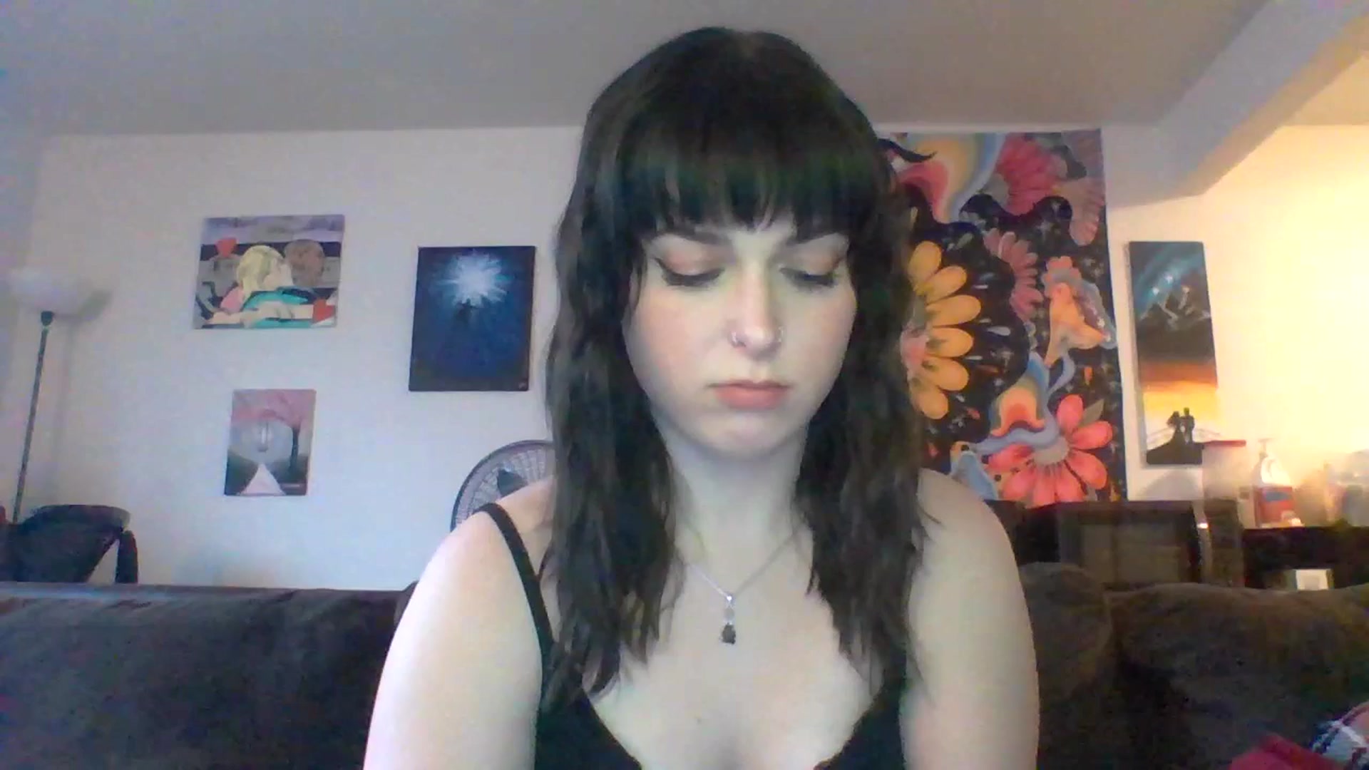 Gallery image thumbnail from AuroraLightz's myfreecams stream on, 04/18/2025, 22:24 image 4 of 20