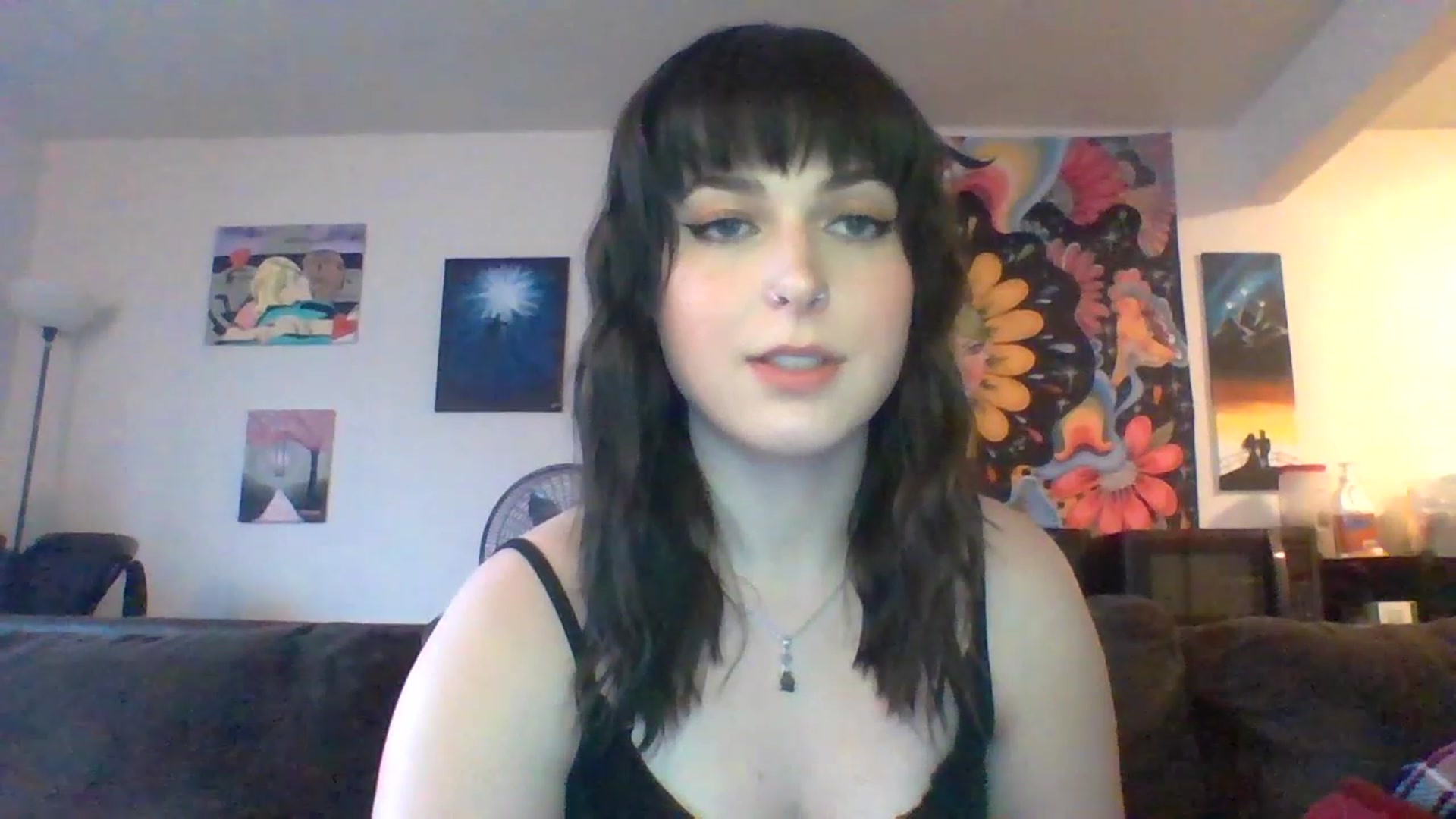 Gallery image thumbnail from AuroraLightz's myfreecams stream on, 04/18/2025, 22:24 image 6 of 20