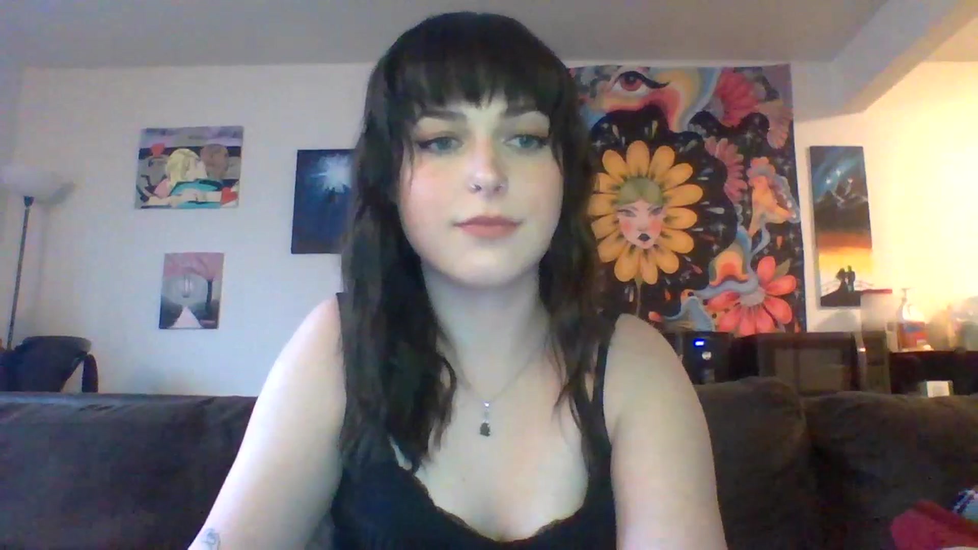 Gallery image thumbnail from AuroraLightz's myfreecams stream on, 04/18/2025, 22:24 image 18 of 20