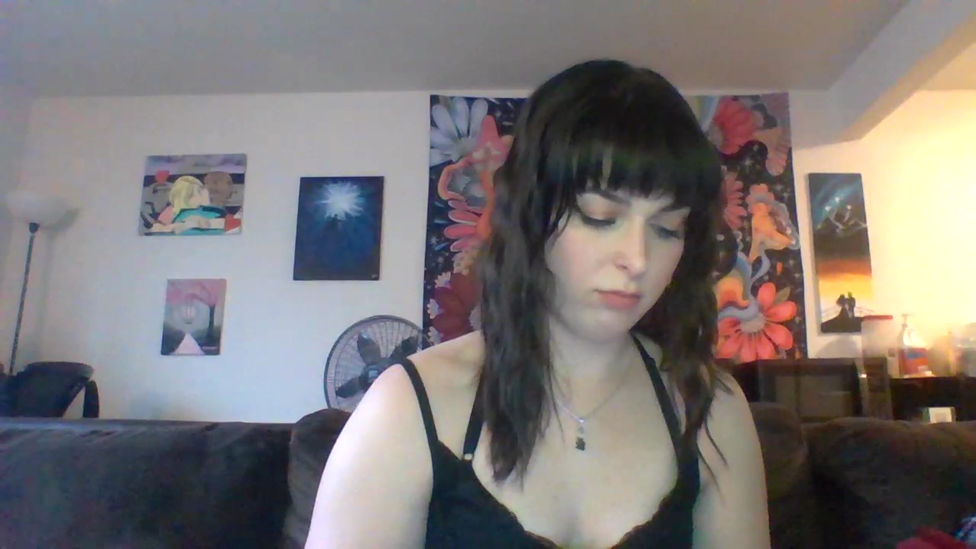 Gallery image thumbnail from AuroraLightz's myfreecams stream on, 04/18/2025, 22:24 image 16 of 20