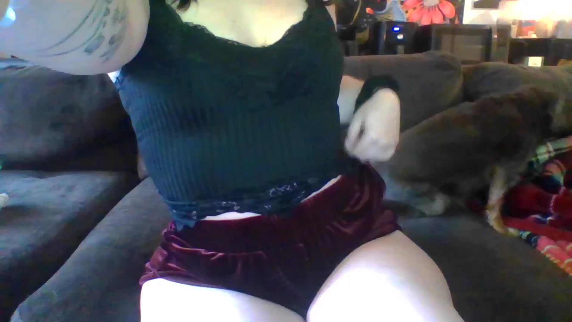 Gallery image thumbnail from AuroraLightz's myfreecams stream on, 04/18/2025, 23:21 image 1 of 20