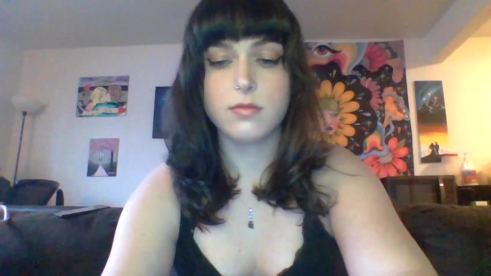 Gallery image thumbnail from AuroraLightz's myfreecams stream on, 04/19/2025, 15:02 image 13 of 20