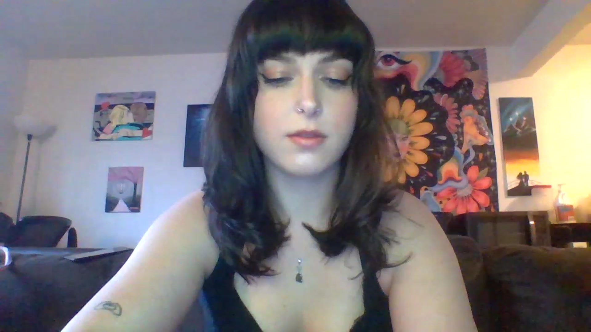 Gallery image thumbnail from AuroraLightz's myfreecams stream on, 04/19/2025, 15:02 image 19 of 20